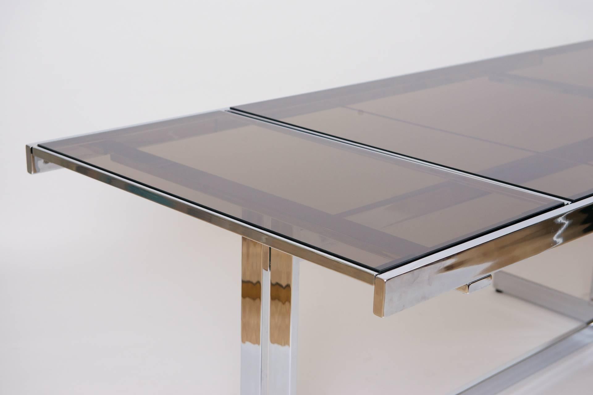 Chrome and Glass Extending Dining Table, circa 1970 In Excellent Condition In London, GB