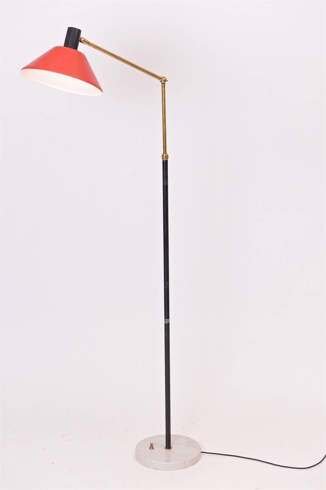Stilux floor lamp with original red lacquer shade, brass and marble base

Re wired and PAT tested

Dimensions
Fully extended 185cm lowest 142cm x shade 27.5cm (diameter) x marble base 25cm diameter