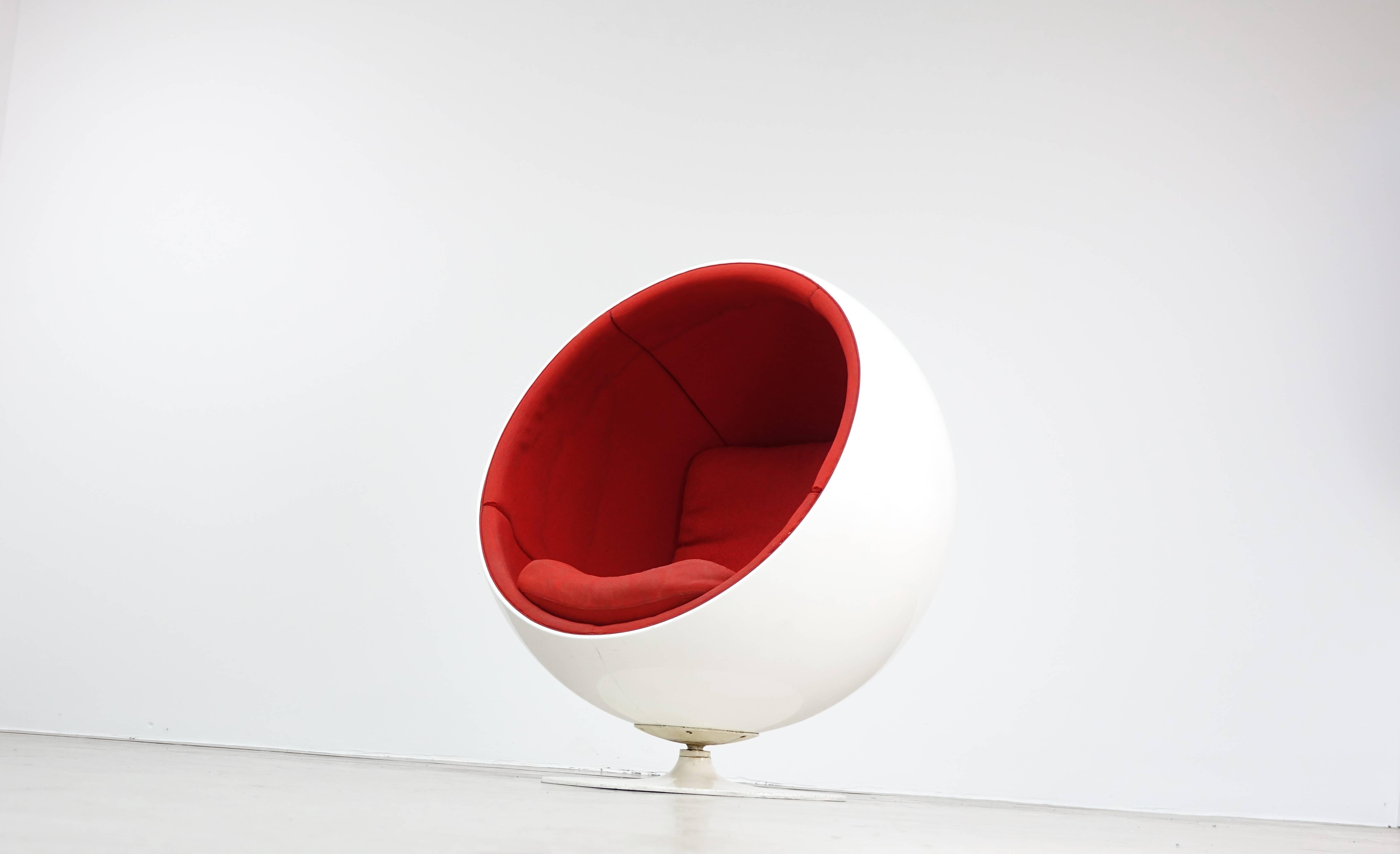 Ball Chair von Asko - Eero Aarnio 1963:: Seltene Erstausgabe im Zustand „Relativ gut“ in Munster, NRW