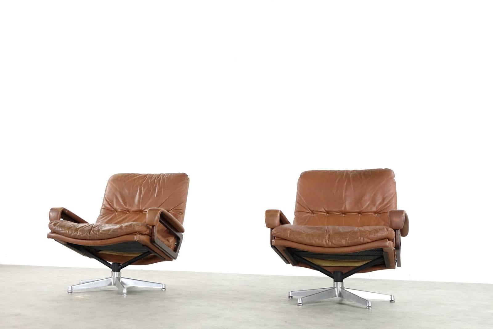 Mid-Century Modern Pair of King Chair Design Andre Vandenbeuck for Collection Strässle Internat