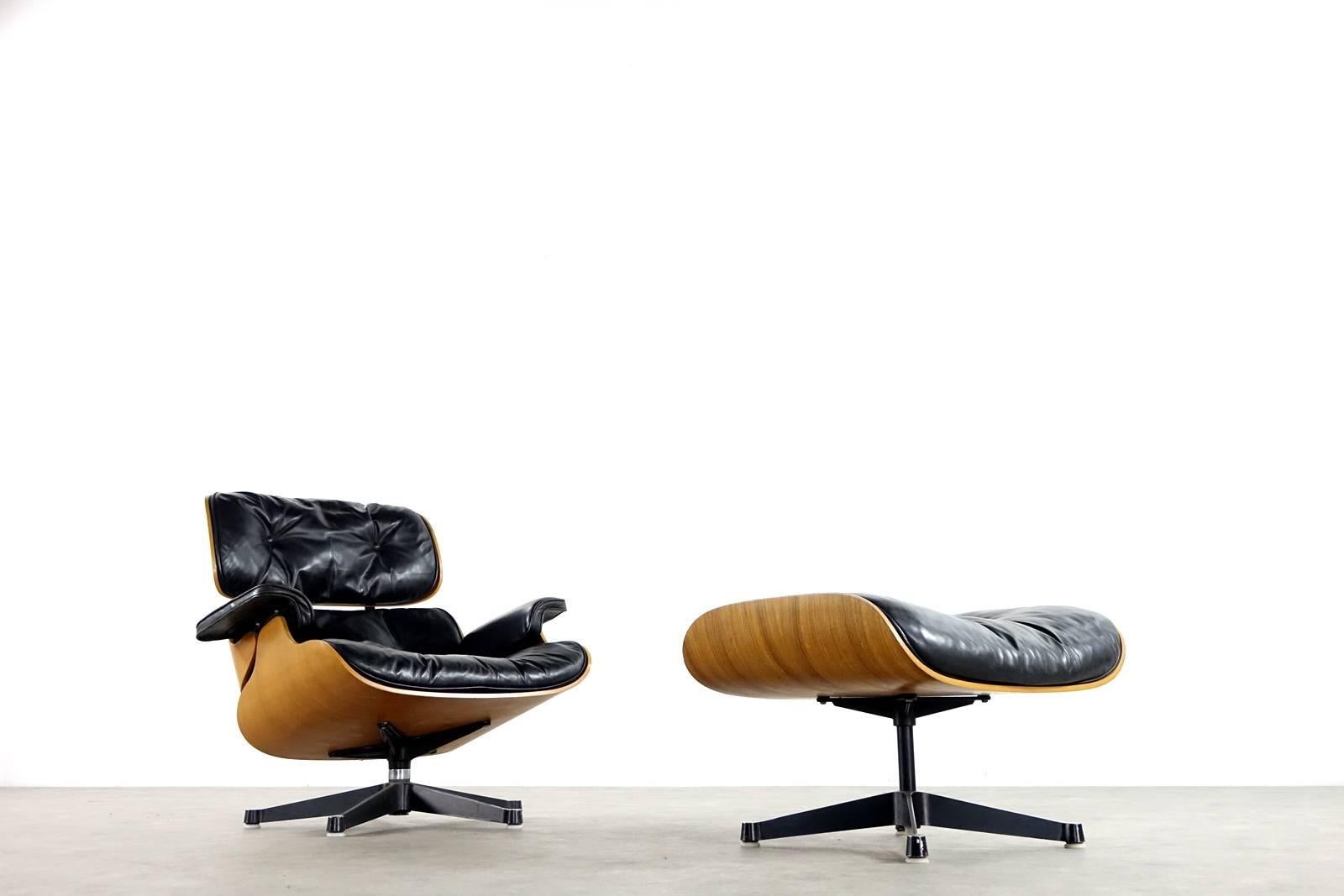 American Very Early Charles & Ray Eames Lounge Chair from Contura 1957-1965