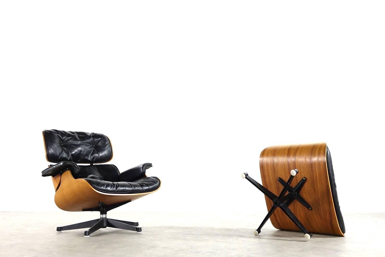 Mid-20th Century Very Early Charles & Ray Eames Lounge Chair from Contura 1957-1965