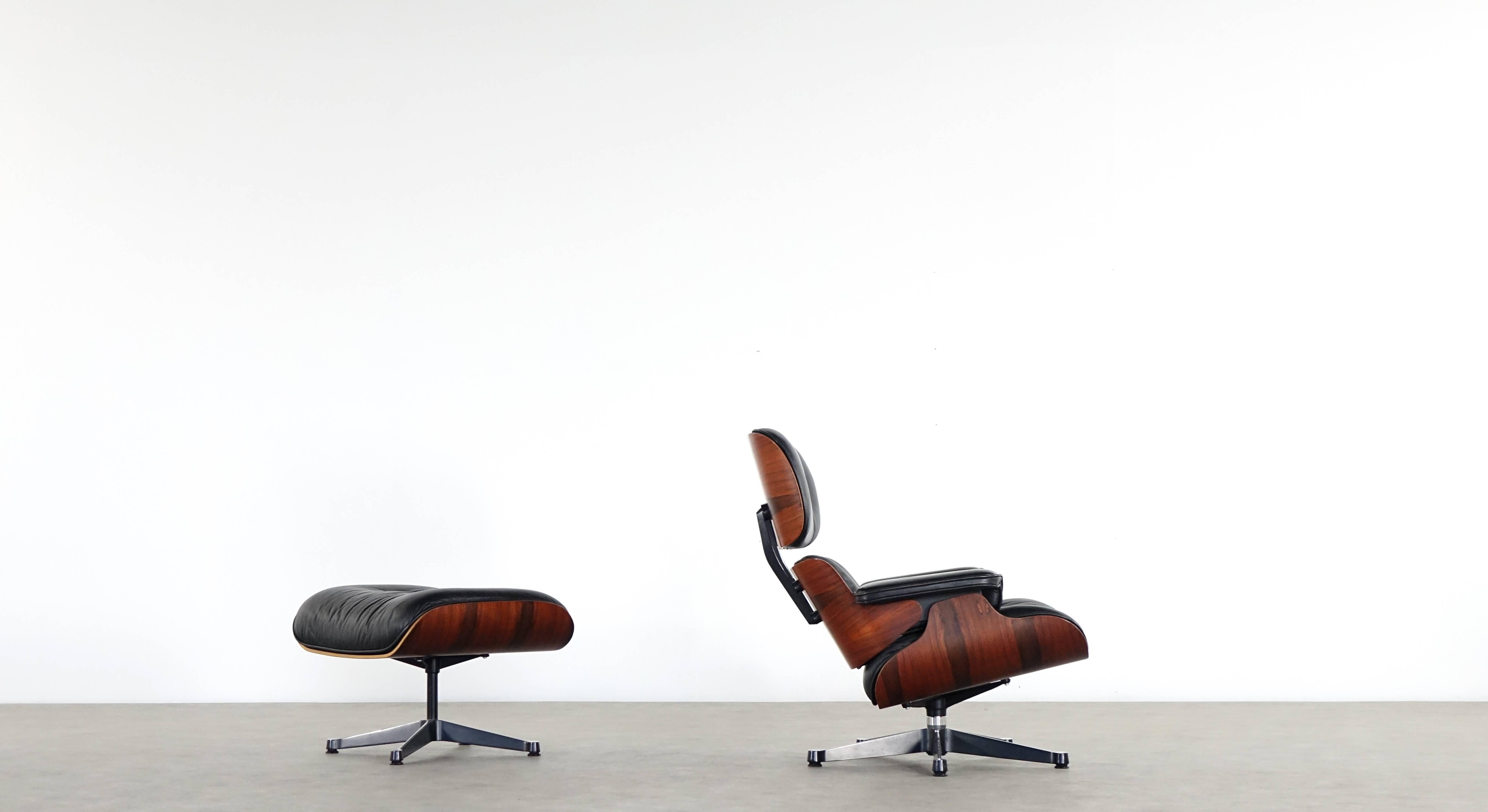 Vitra Charles Eames Lounge Chair und Ottoman in Rio Rosewood Herman Miller 3