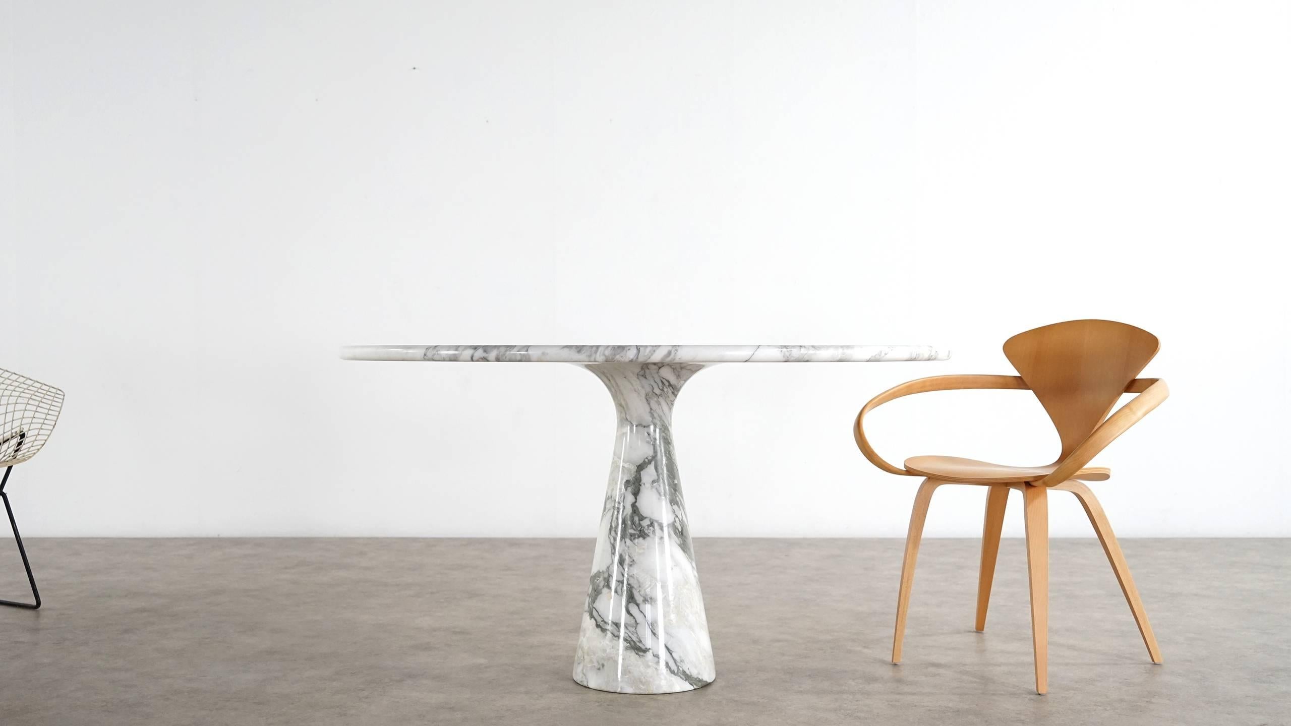 Mid-20th Century Angelo Mangiarotti Marble Dining Table, 1969 by Skipper, Italy