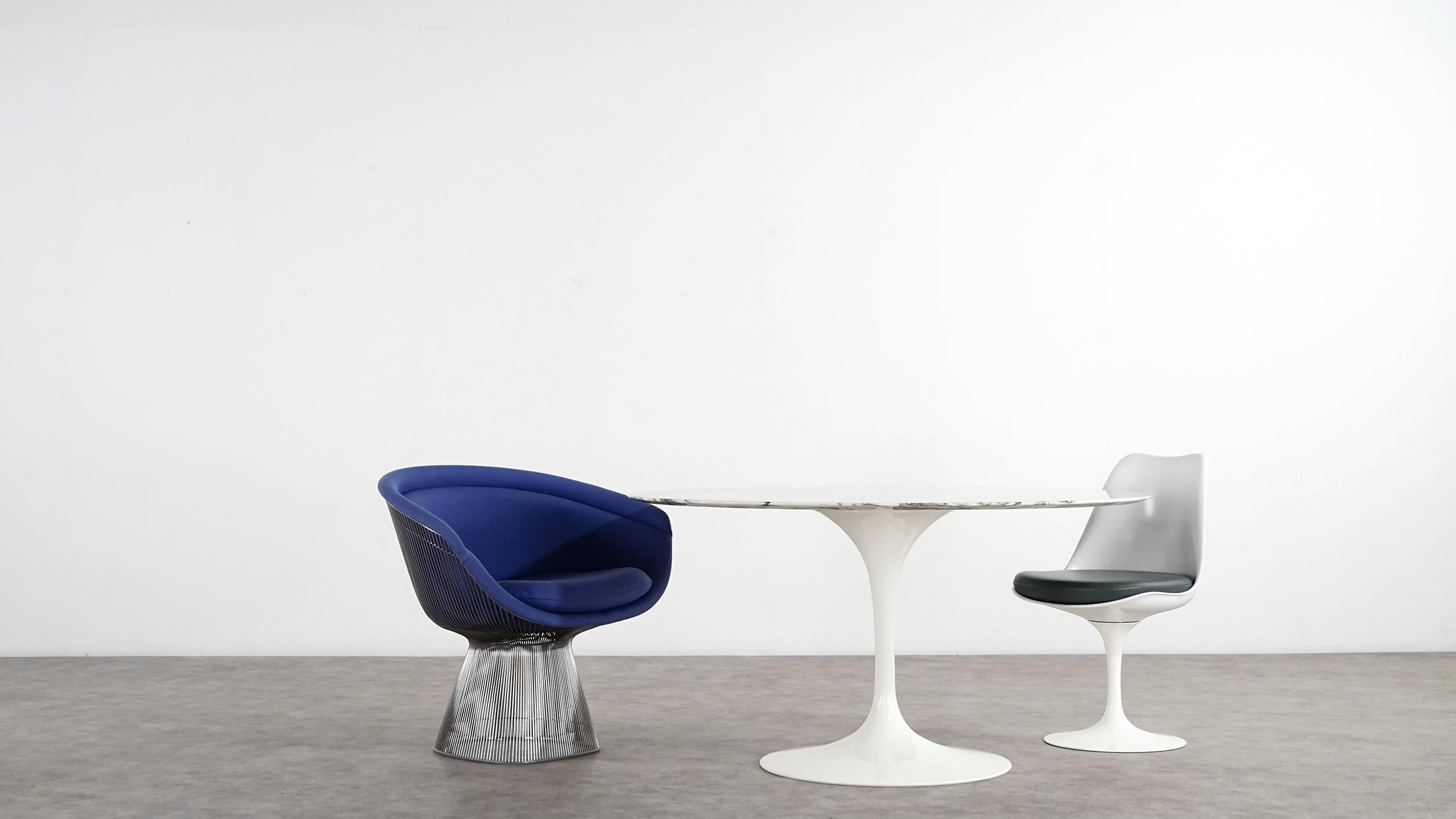 Eero Saarinen Pedestal Tulip Dining Table, 1955 for Knoll International Marble 2