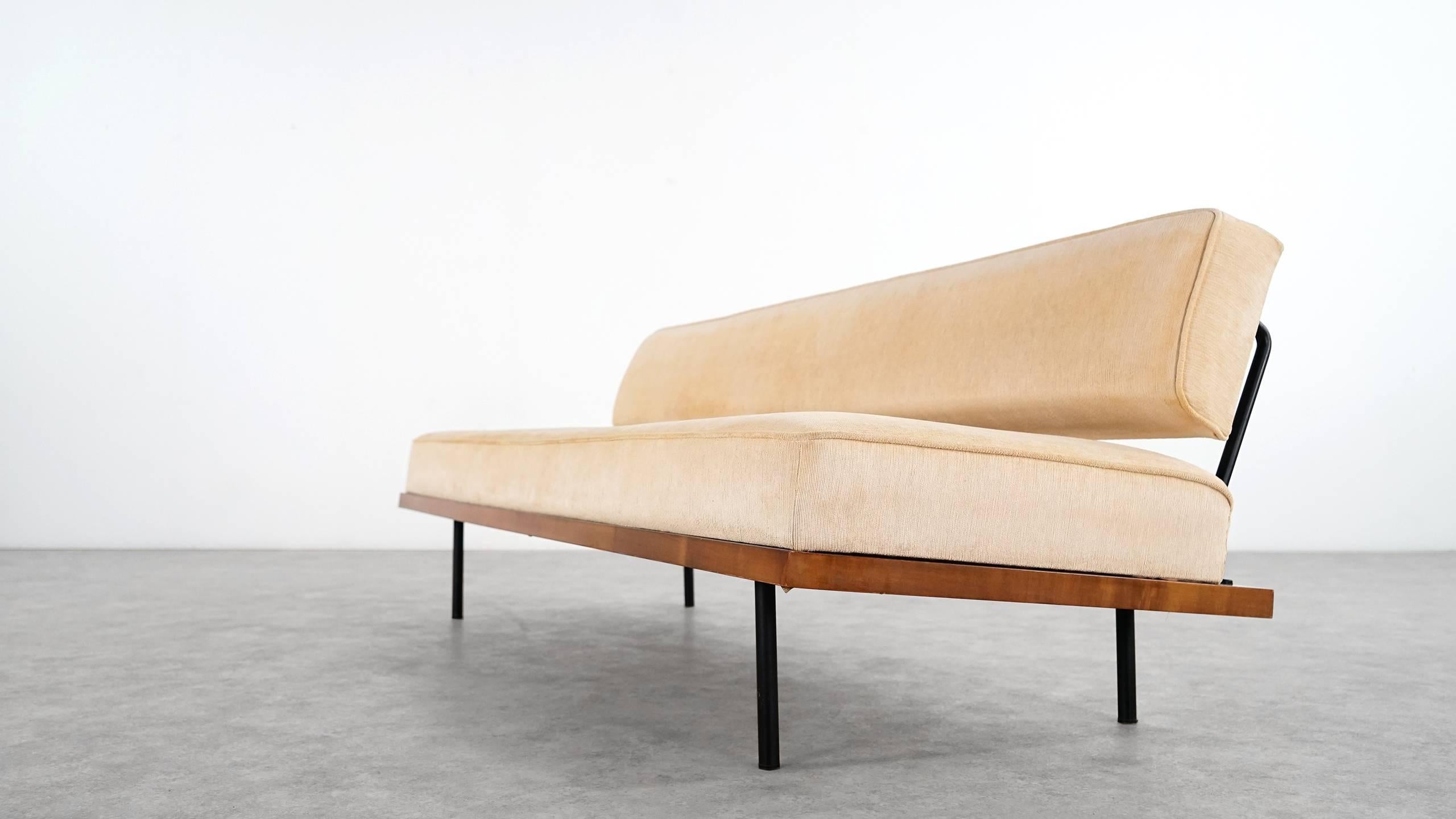 Florence Knoll, 1958, Convertible Daybed or Sofa for Knoll International 2
