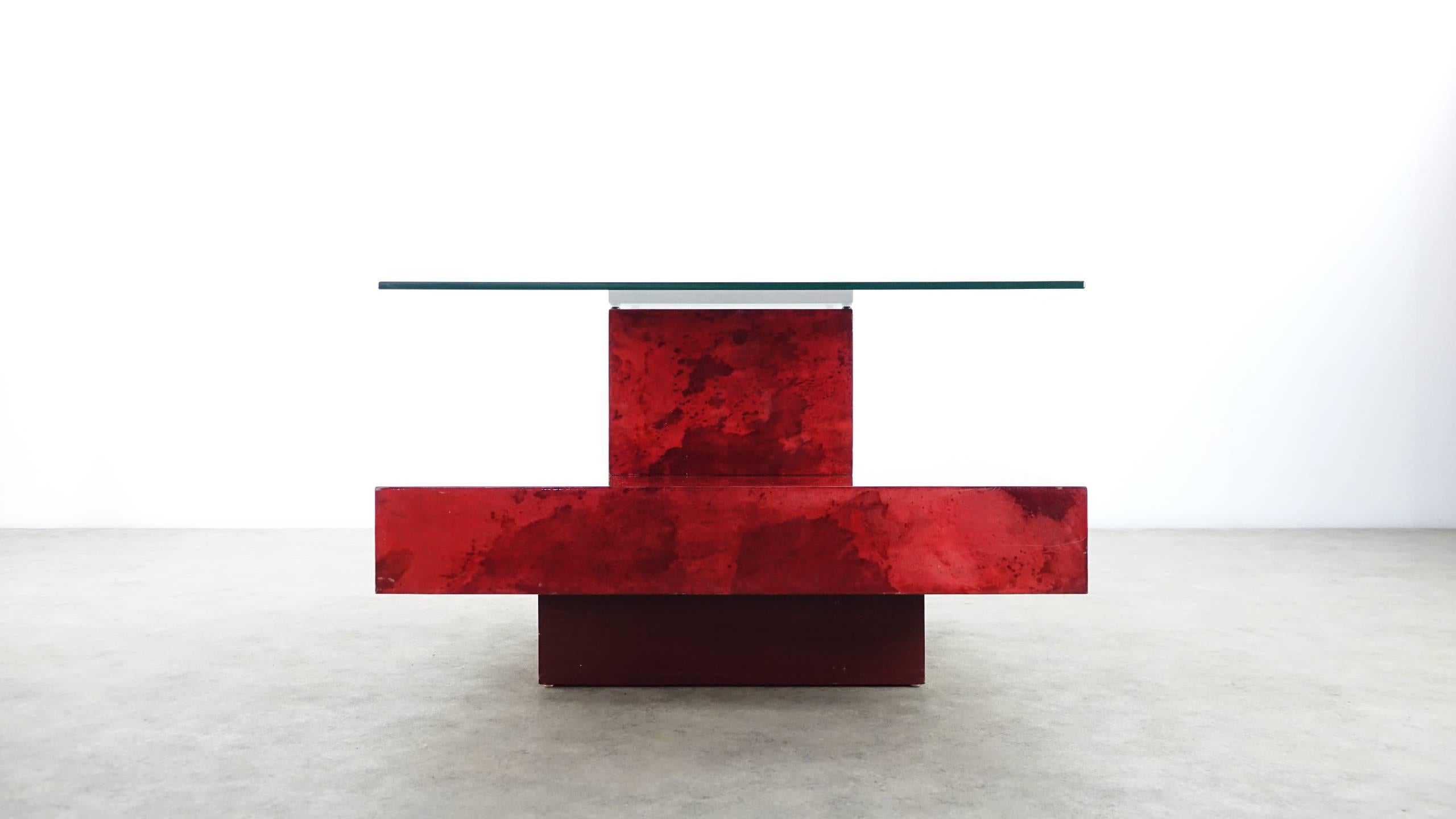 Aldo Tura Aldo Coffee Table in Red Goatskin (Mitte 17. Jahrhundert)