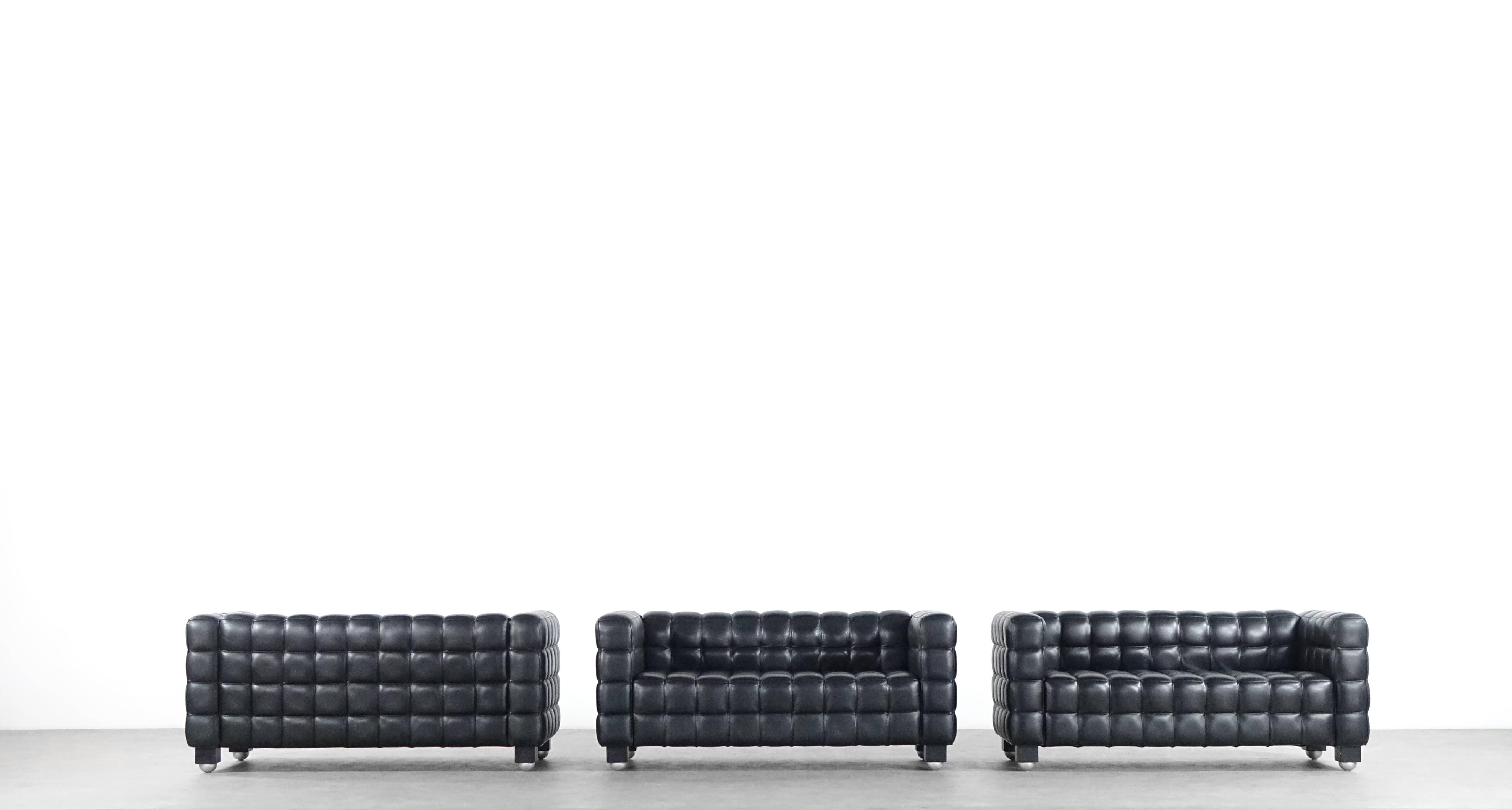 Group of 3 Kubus Sofas - designes in 1910 by Josef Hoffmann - Edition by Wittmann / Austria....

excellent condition in black leather!