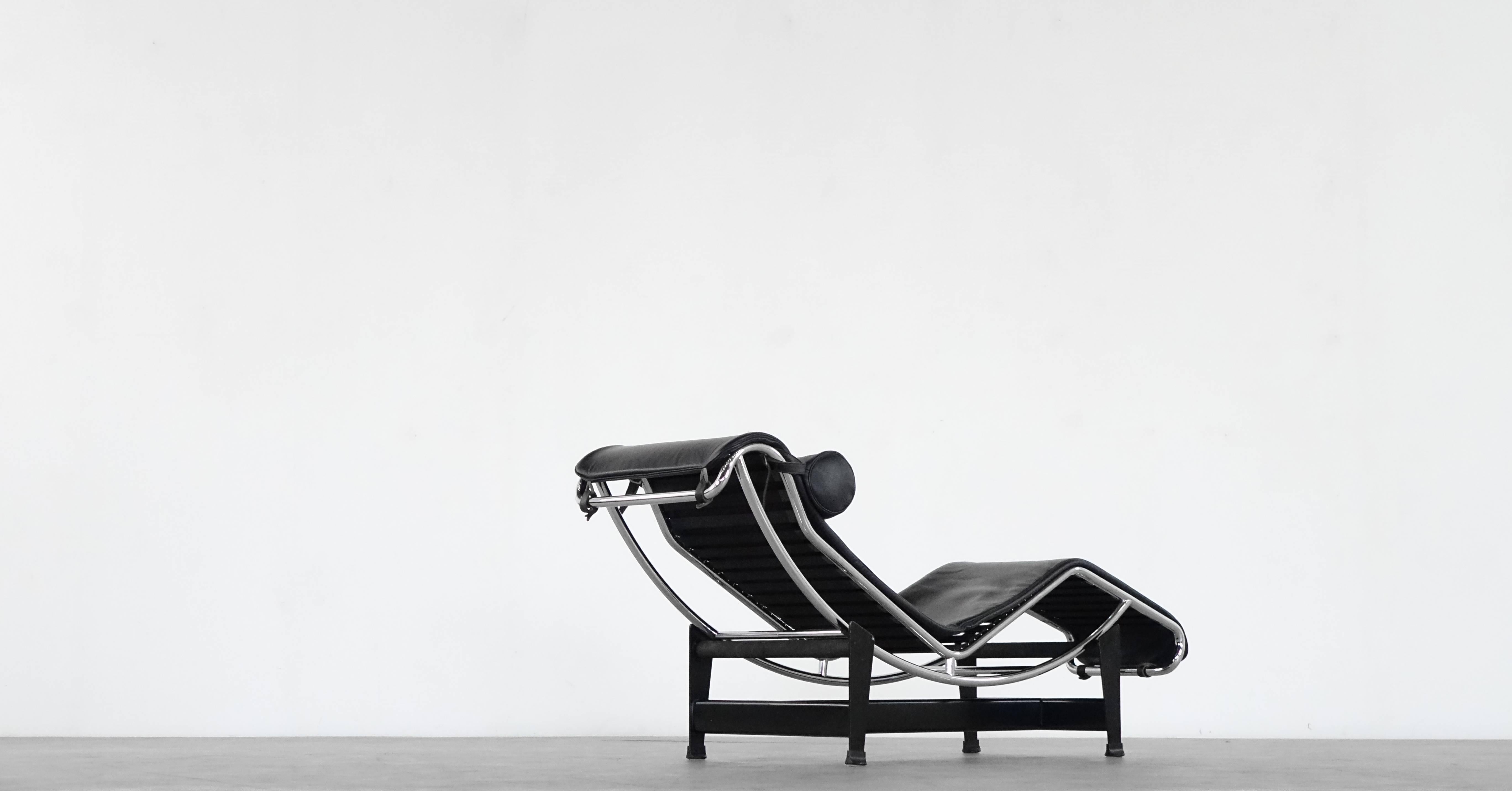 Italian Le Corbusier Charlotte Perriand P. Jeanneret LC4 Chaiseby Cassina, Leather