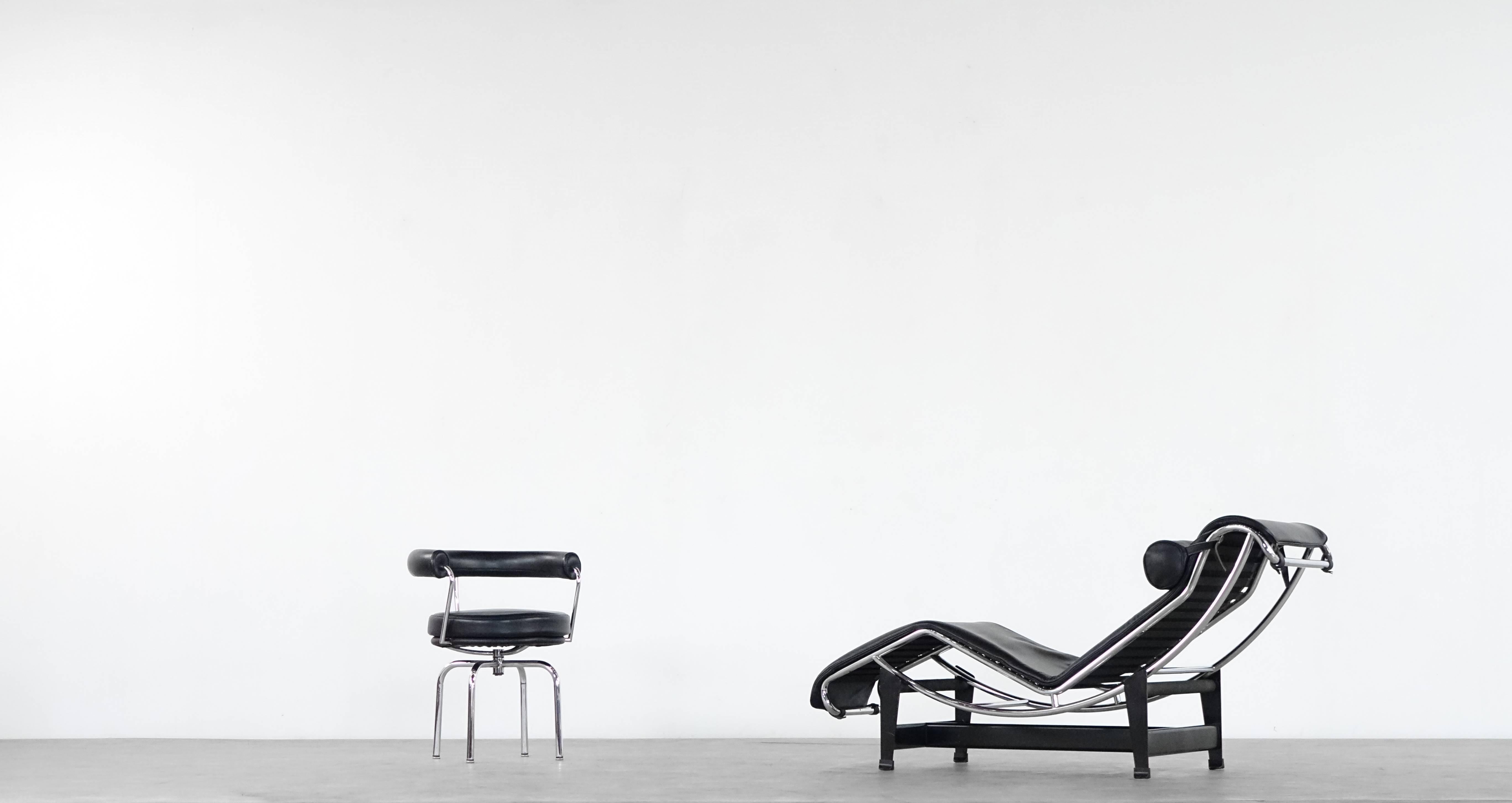 Le Corbusier Charlotte Perriand P. Jeanneret LC4 Chaiseby Cassina, Leather 1