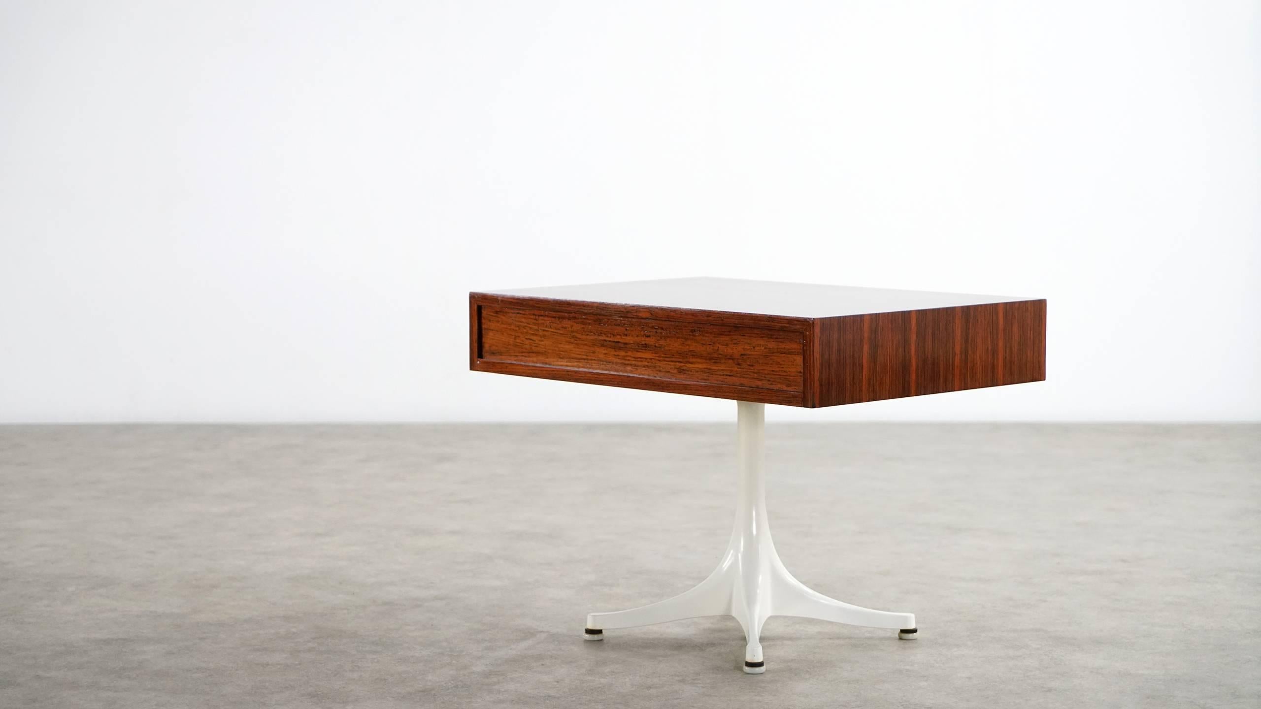 Mid-20th Century George Nelson, Chest of Drawers in Rosewood 1952 for Herman Miller, USA