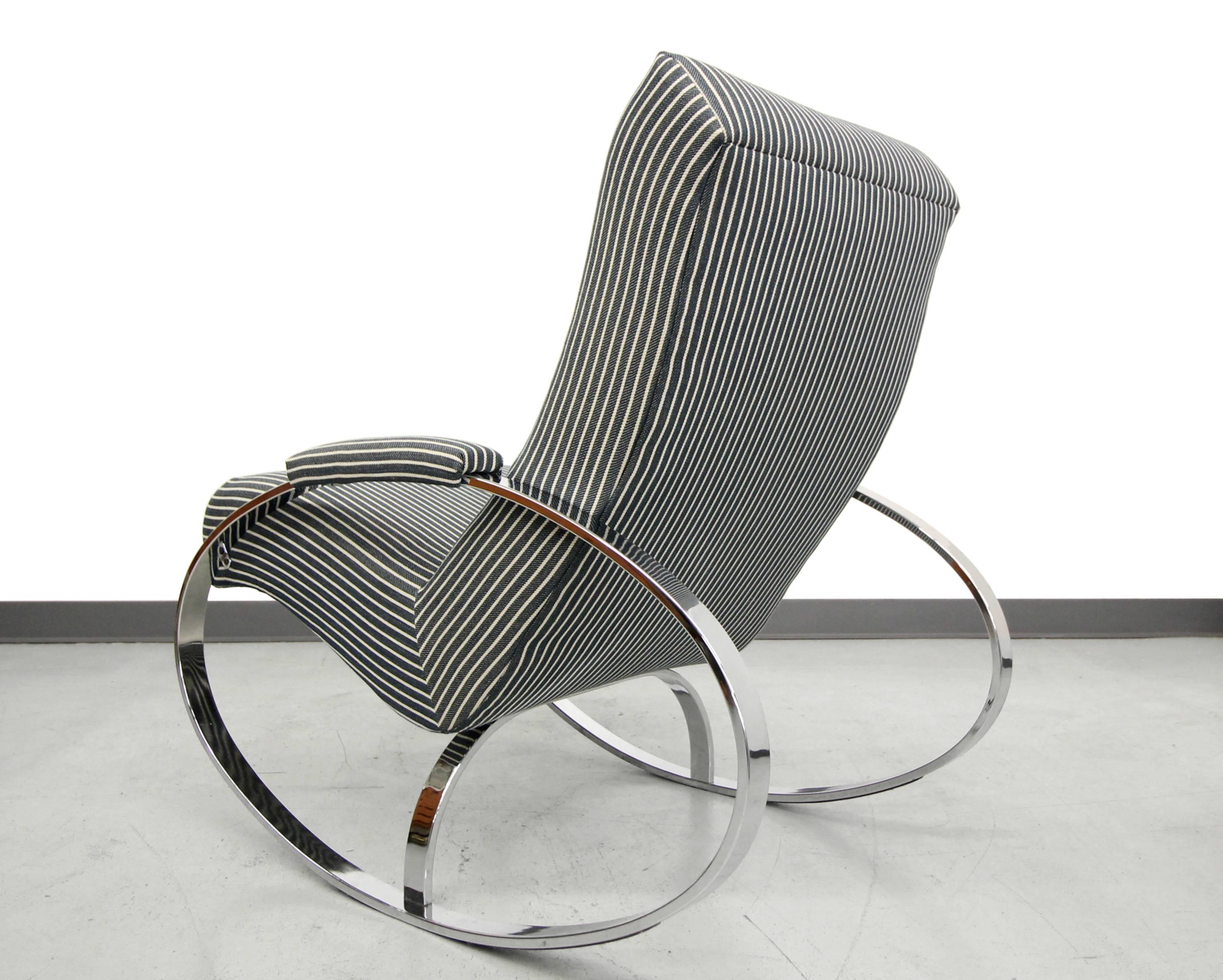 Mid-Century Chrome Rocking Chair by Milo Baughman In Excellent Condition In Las Vegas, NV