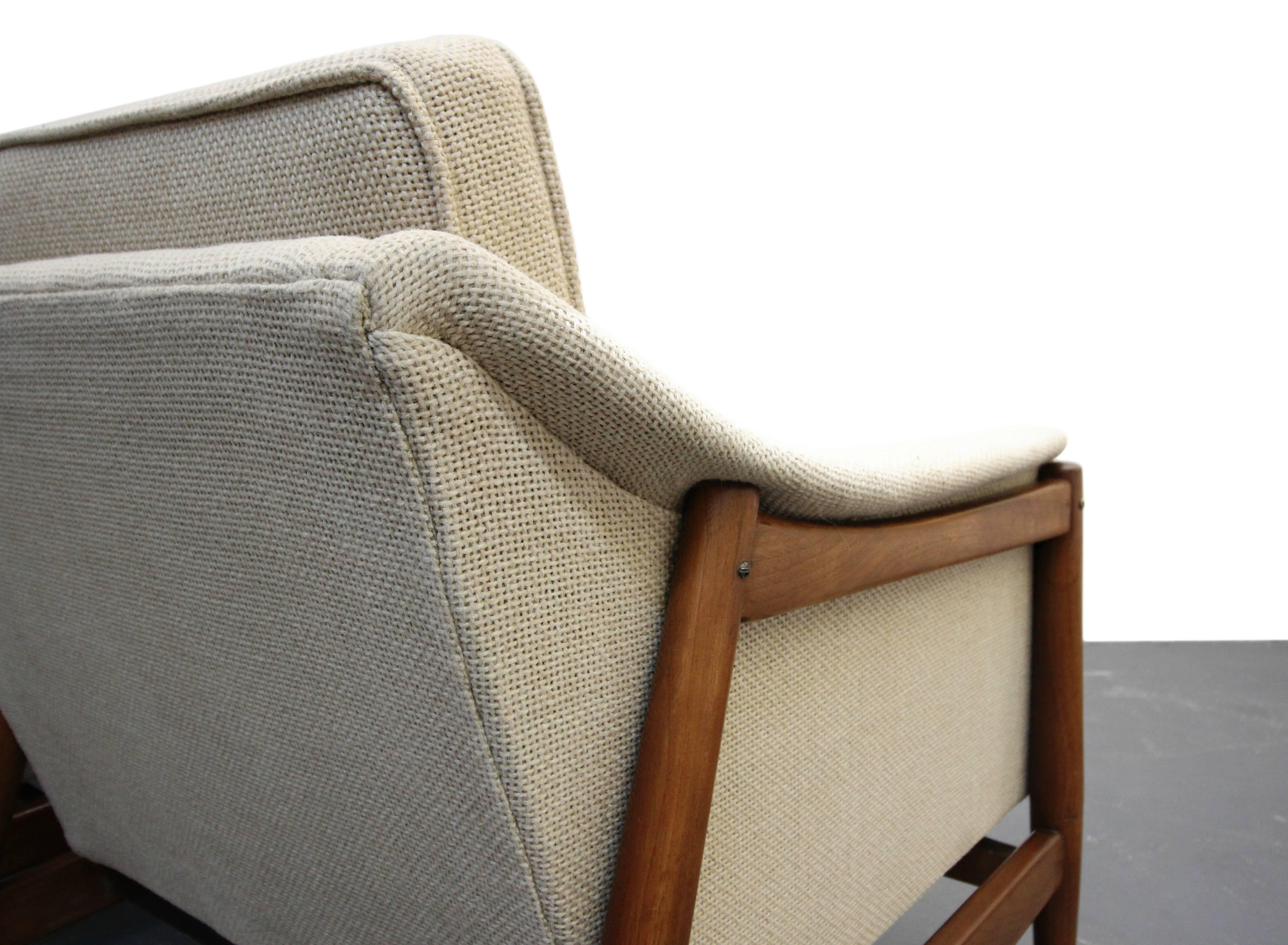 Pair of Danish Mid-Century Modern Teak Lounge Chairs 2