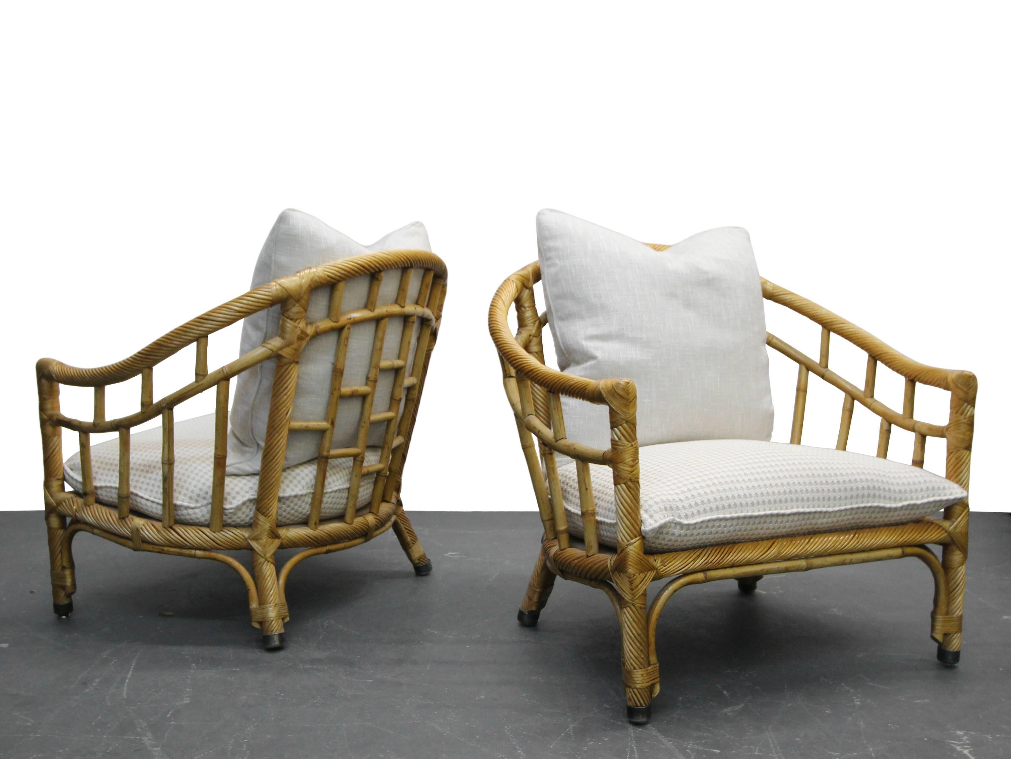 Pair of Oversized Barrel Back Bamboo and Rattan Chairs by Ficks Reed In Excellent Condition In Las Vegas, NV