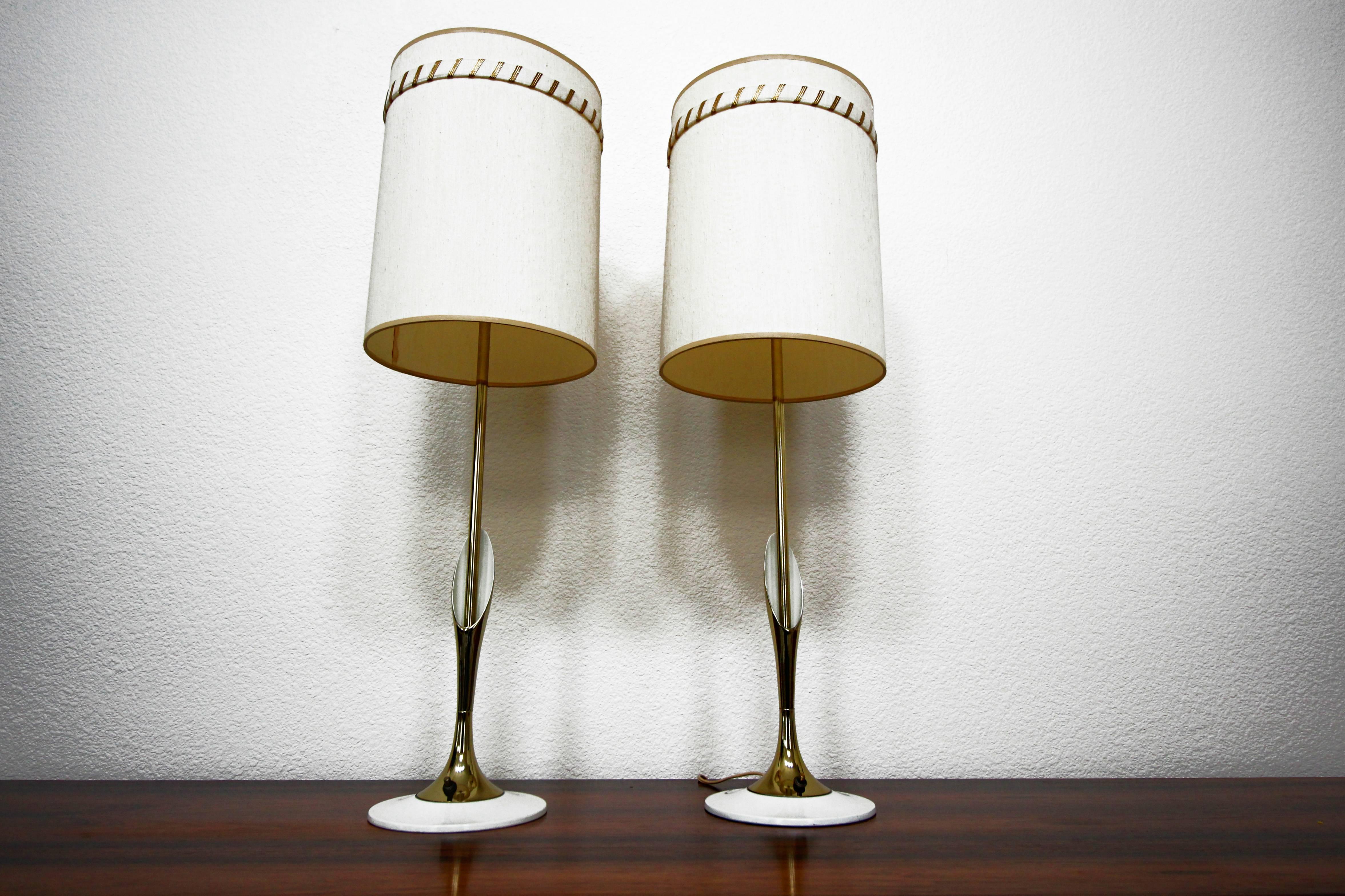 Mid-Century Modern Pair of Midcentury Sculptural Brass Lamps by Laurel Lamp Company