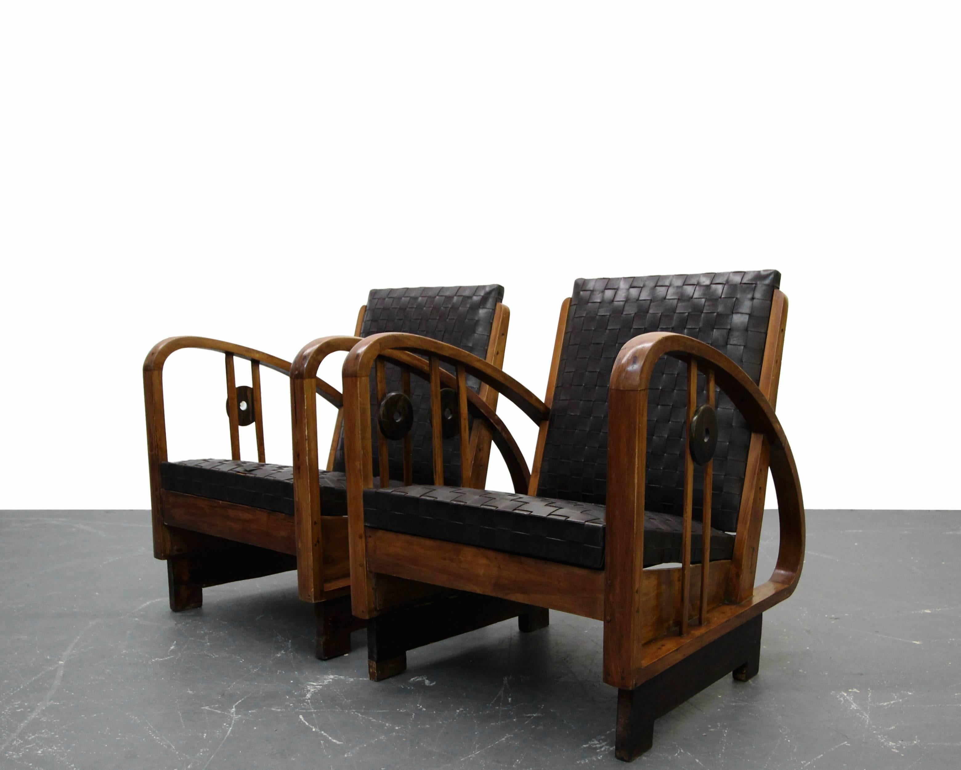 Pair of Antique French Art Deco Bentwood and Leather Lounge Chairs In Excellent Condition In Las Vegas, NV