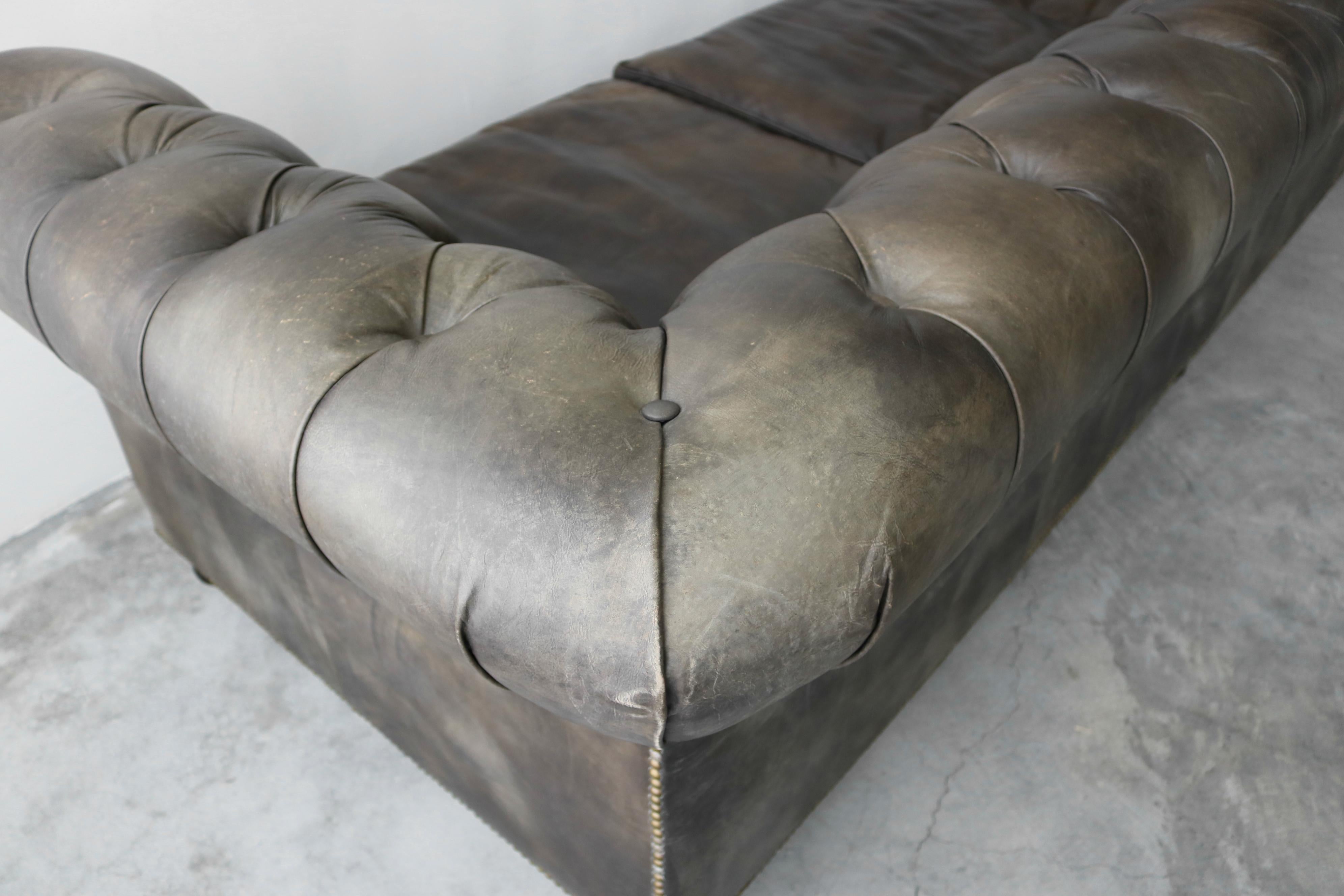 Italian Leather Chesterfield Sofa 2