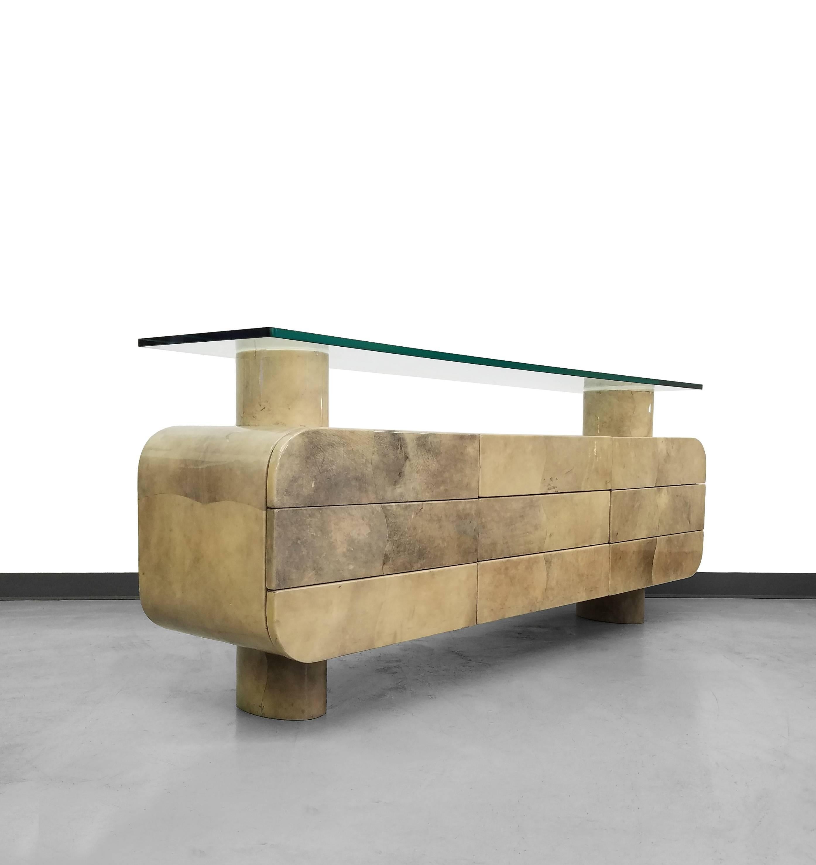 Glorious Italian Lacquered Goatskin Console Credenza by Aldo Tura In Excellent Condition In Las Vegas, NV