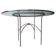 Ess- oder Terrassentisch aus Schmiedeeisen und Glas aus den 1970er Jahren nach Giacometti