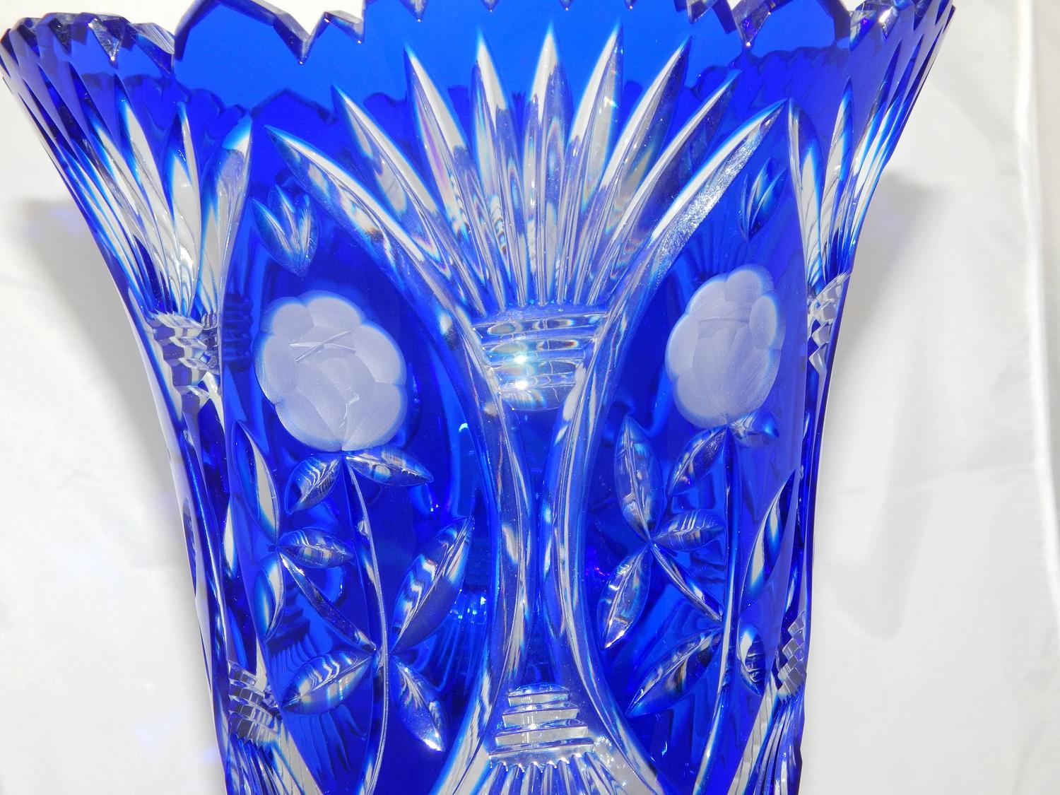 Beautiful Cobalt Blue Cut-Glass Vase For Sale at 1stdibs