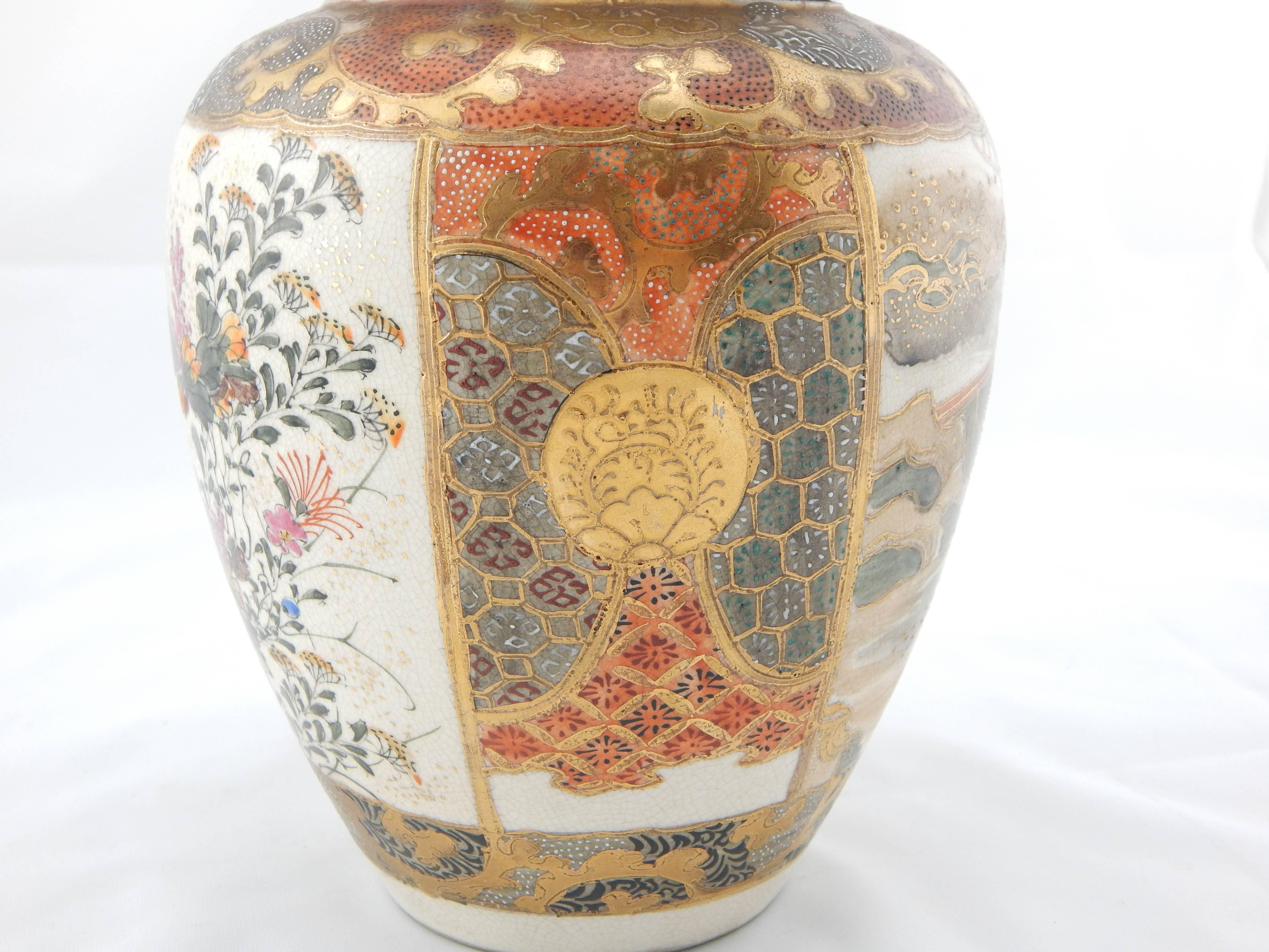 1890 Fine Imperial Quality Japanese Satsuma Meiji Period Covered Jar In Good Condition In Bridgeport, CT