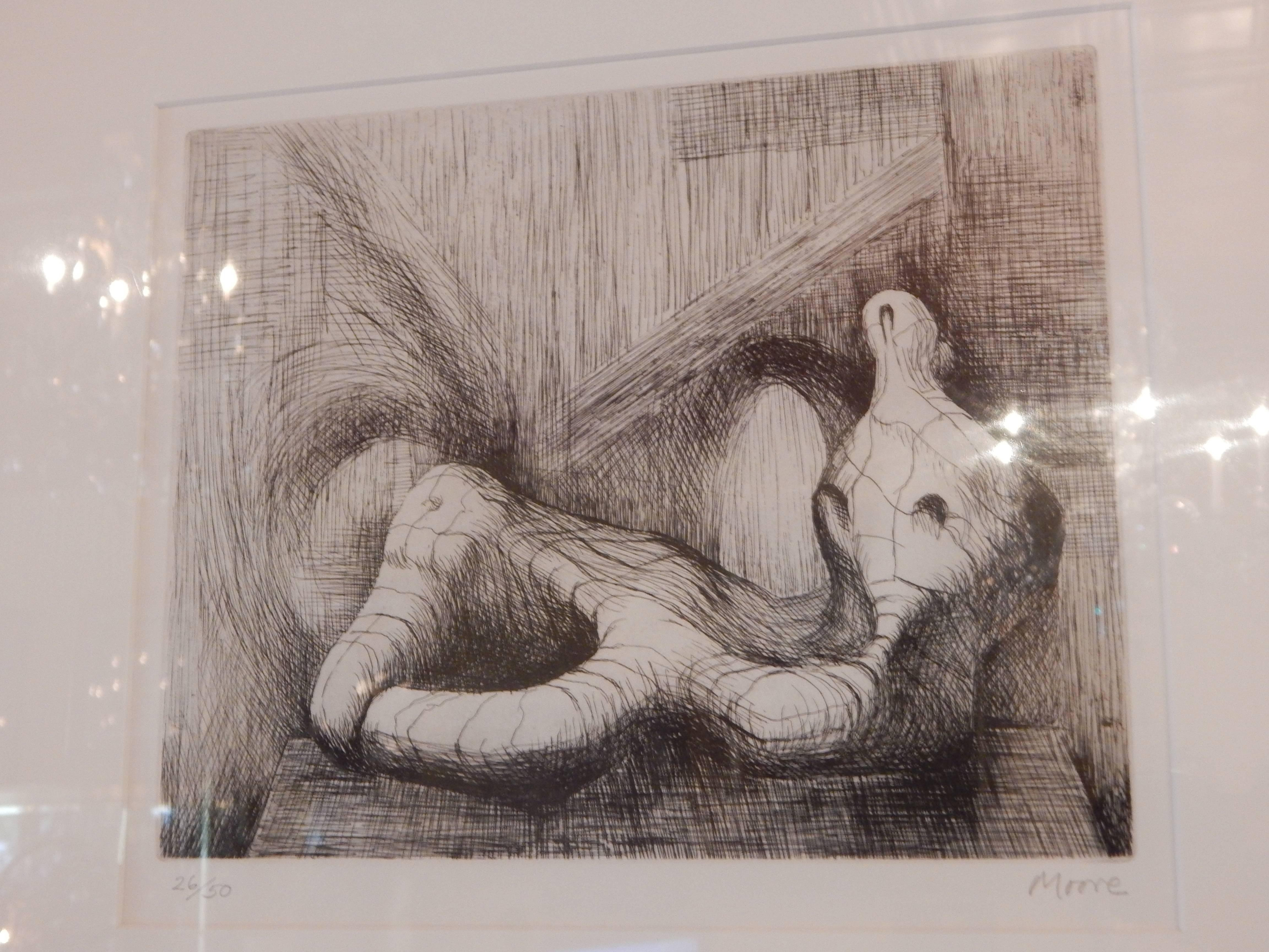 Signed and Numbered Framed Lithograph by Henry Moore In Excellent Condition For Sale In Bridgeport, CT