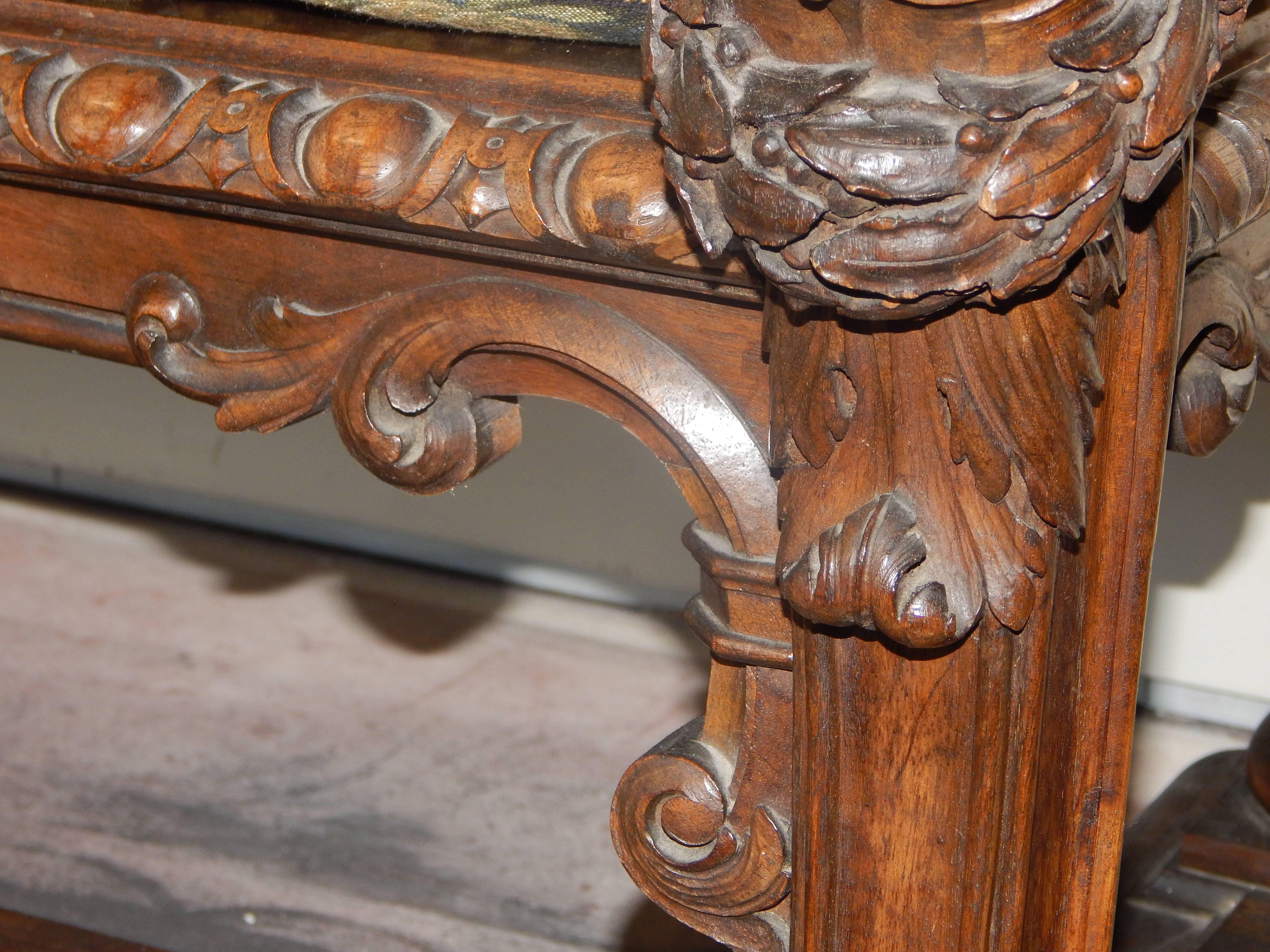 Huge and Incredibly Carved Walnut Hall Bench or Settee with Female Faces For Sale 1