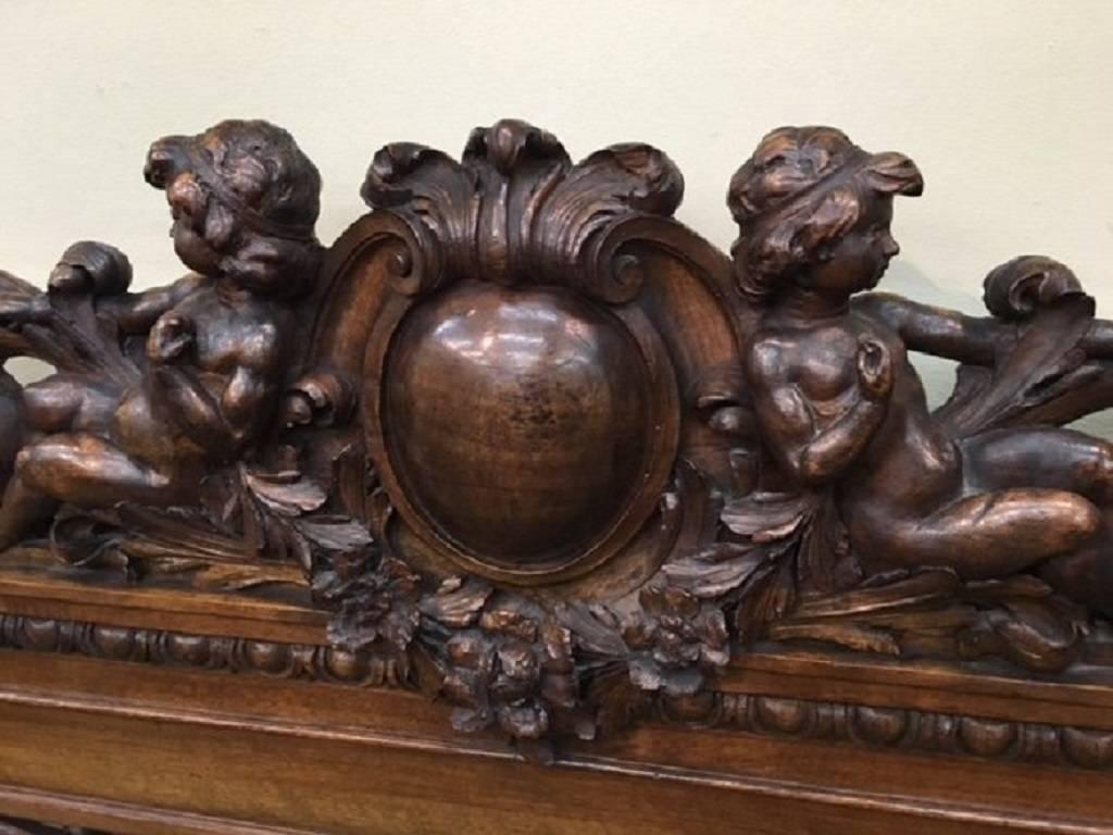 Huge and Incredibly Carved Walnut Hall Bench or Settee with Female Faces For Sale 3