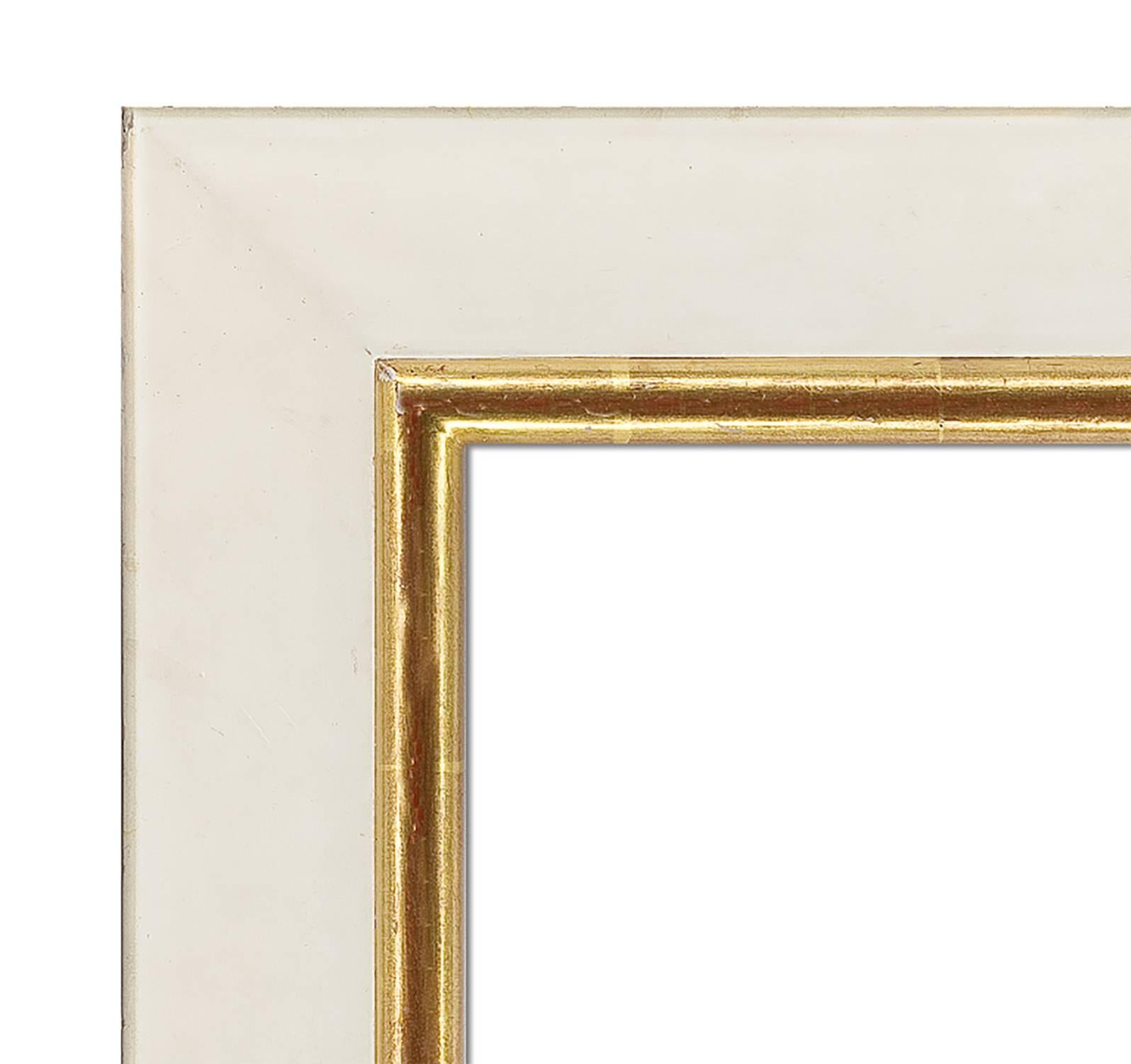 Contemporary handmade gilt and lacquer mirror. Measures: 30