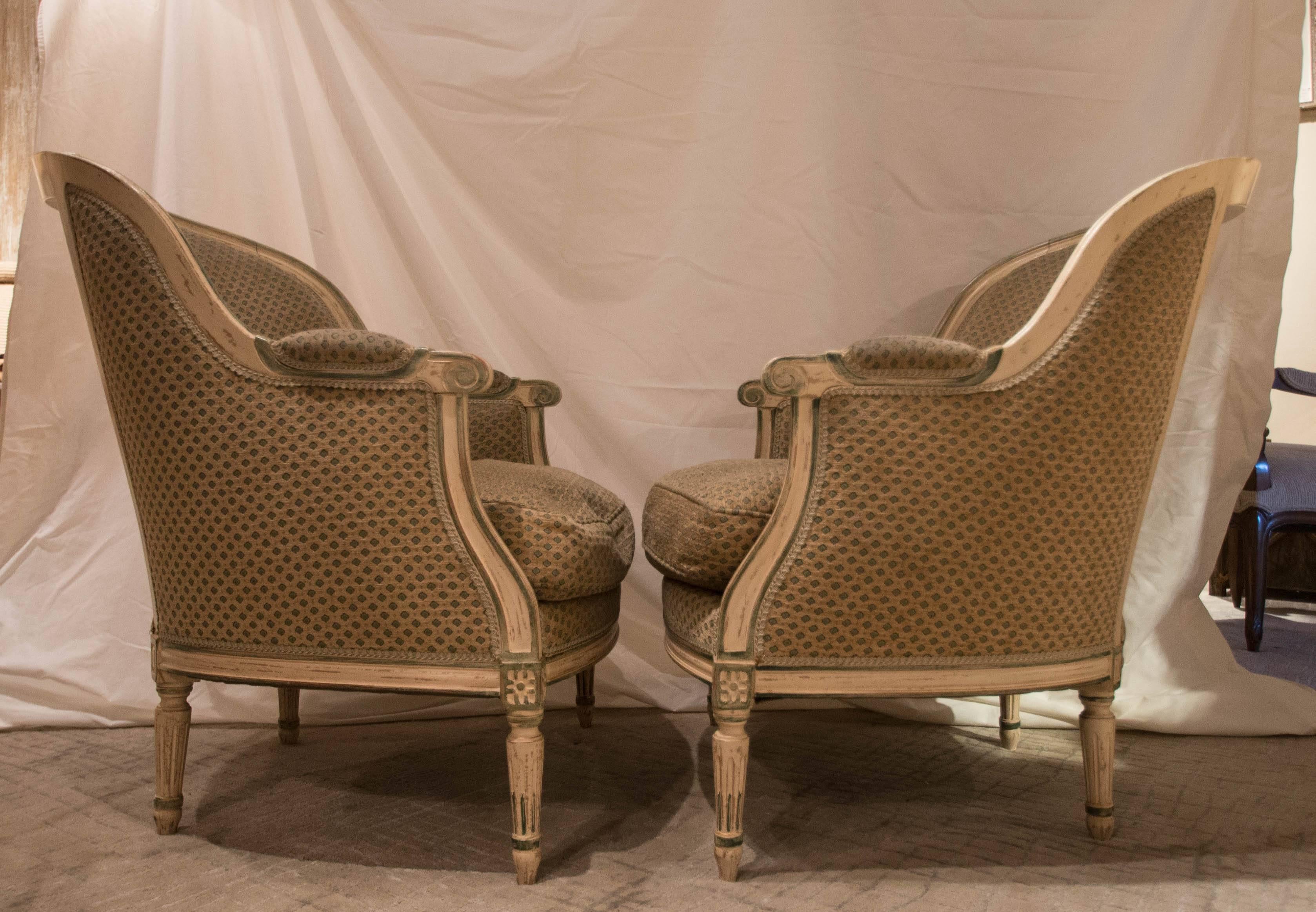 Pair of Louis XVI Style French Bergere Chairs In Good Condition In Nashville, TN