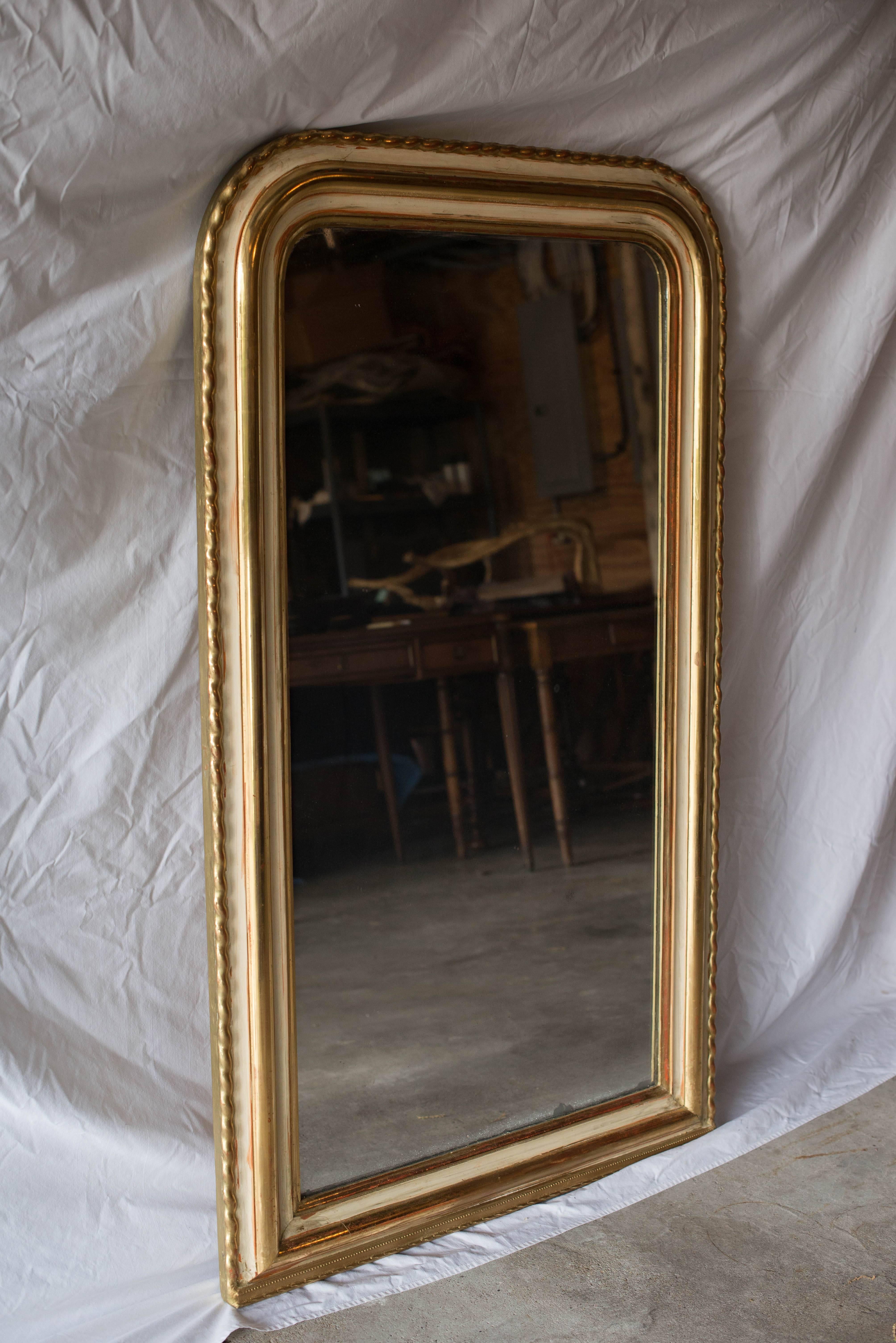 19th Century Louis Philippe Pie Crust Mirror In Excellent Condition In Nashville, TN