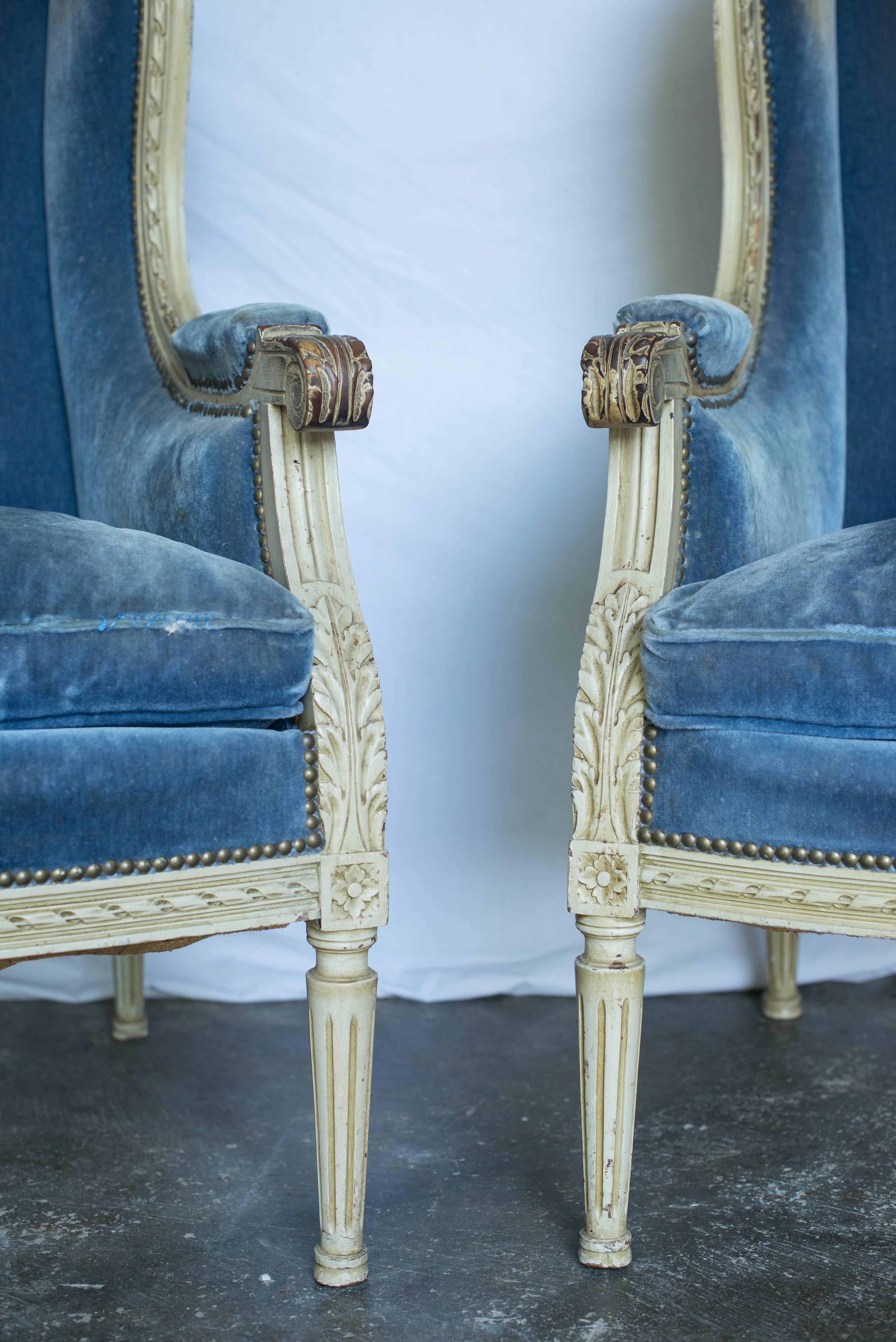 Pair of 19th Century French Louis XVI Style Bergere Chairs In Good Condition In Nashville, TN