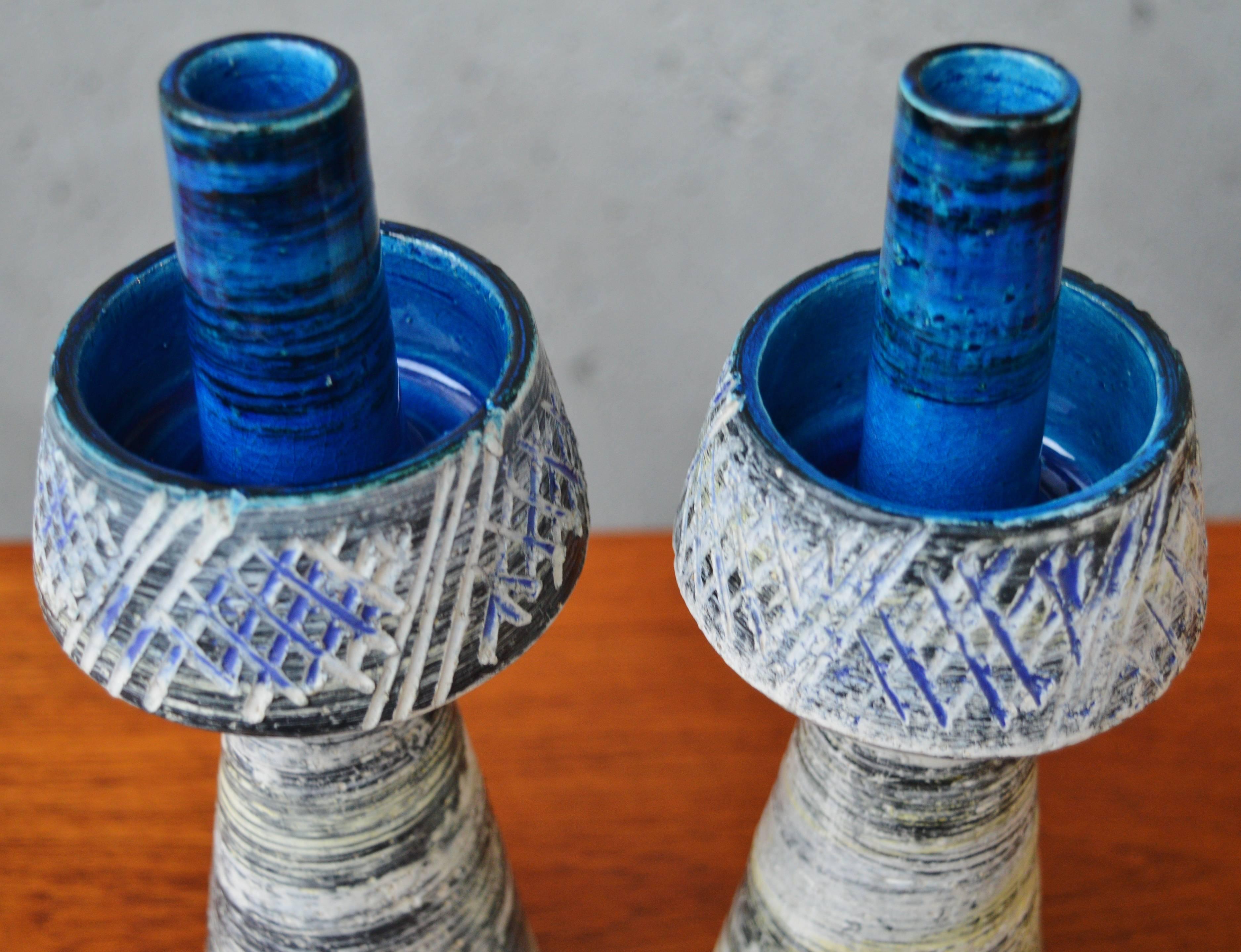 Aldo Londi/Bitossi Pair Italian Rimini Blue Candle Sticks In Excellent Condition In New Westminster, British Columbia