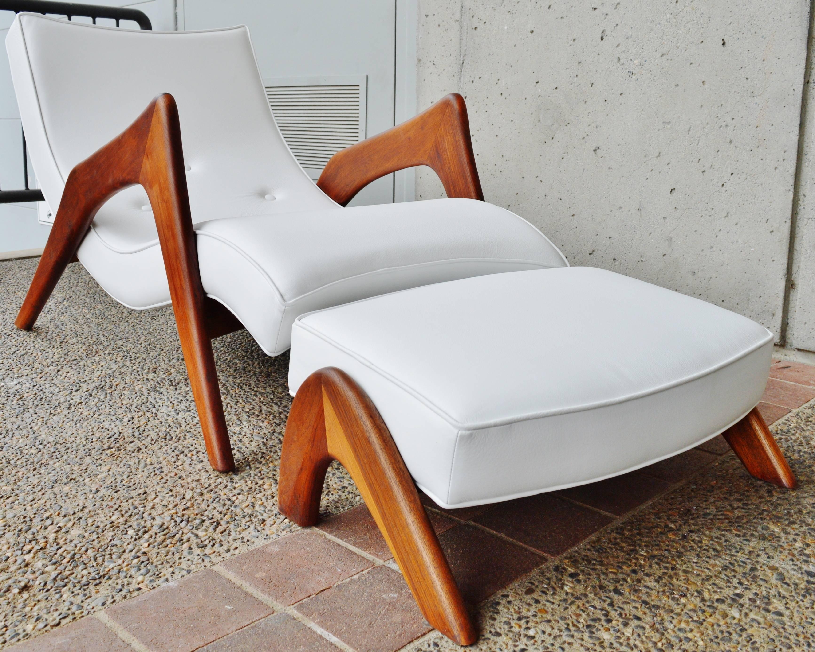 Rare Grasshopper Chaise and Ottoman, White Leather by Adrian Pearsall 1