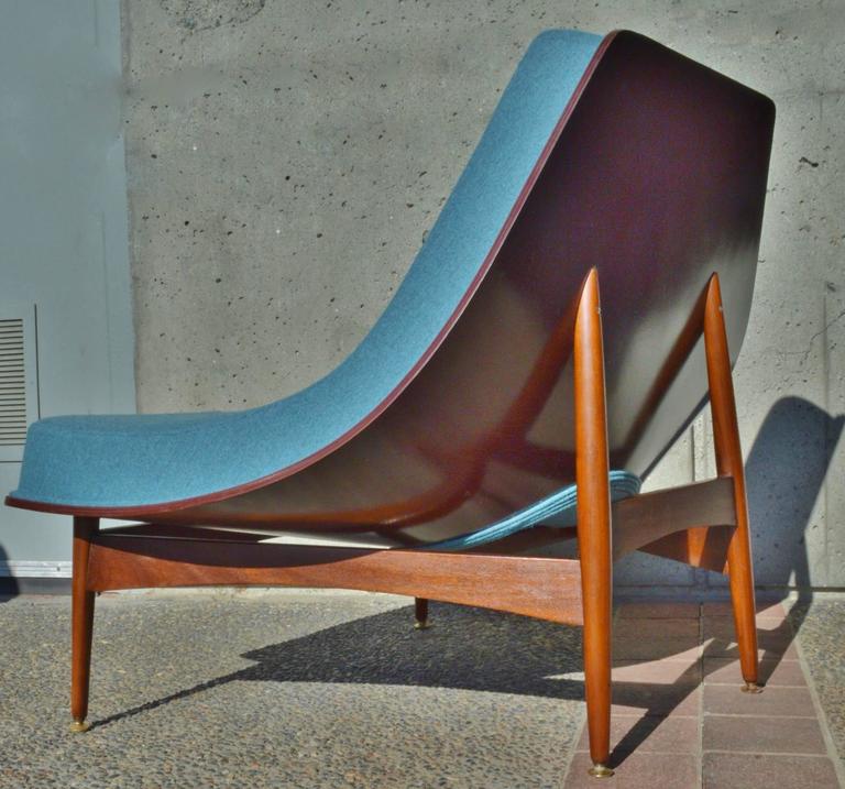 Fabulous Donahue Coconut Chair With Rare Wood Base New Latex And Wool