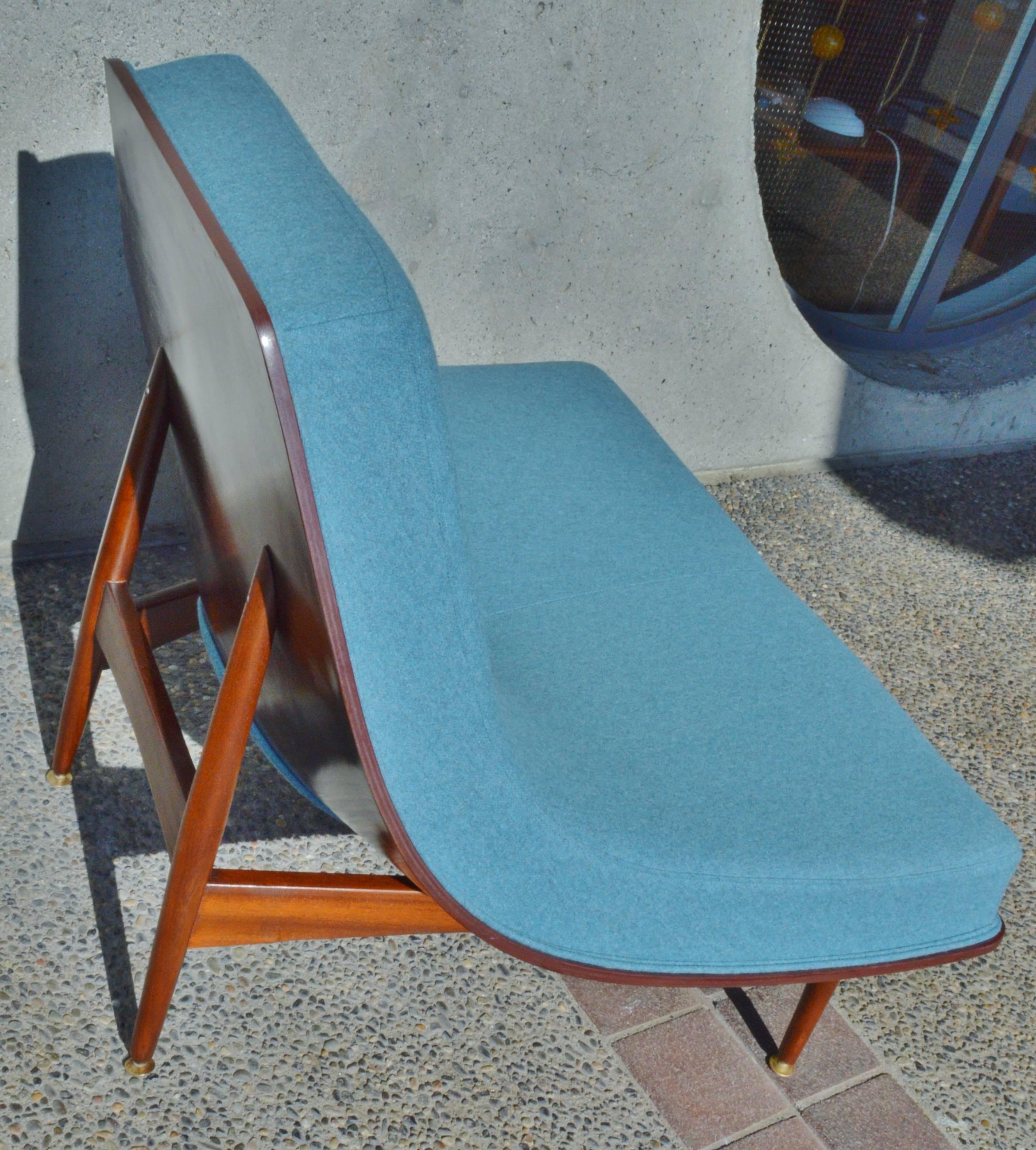 Mid-20th Century Fabulous Donahue Coconut Chair with Rare Wood Base New Latex and Wool