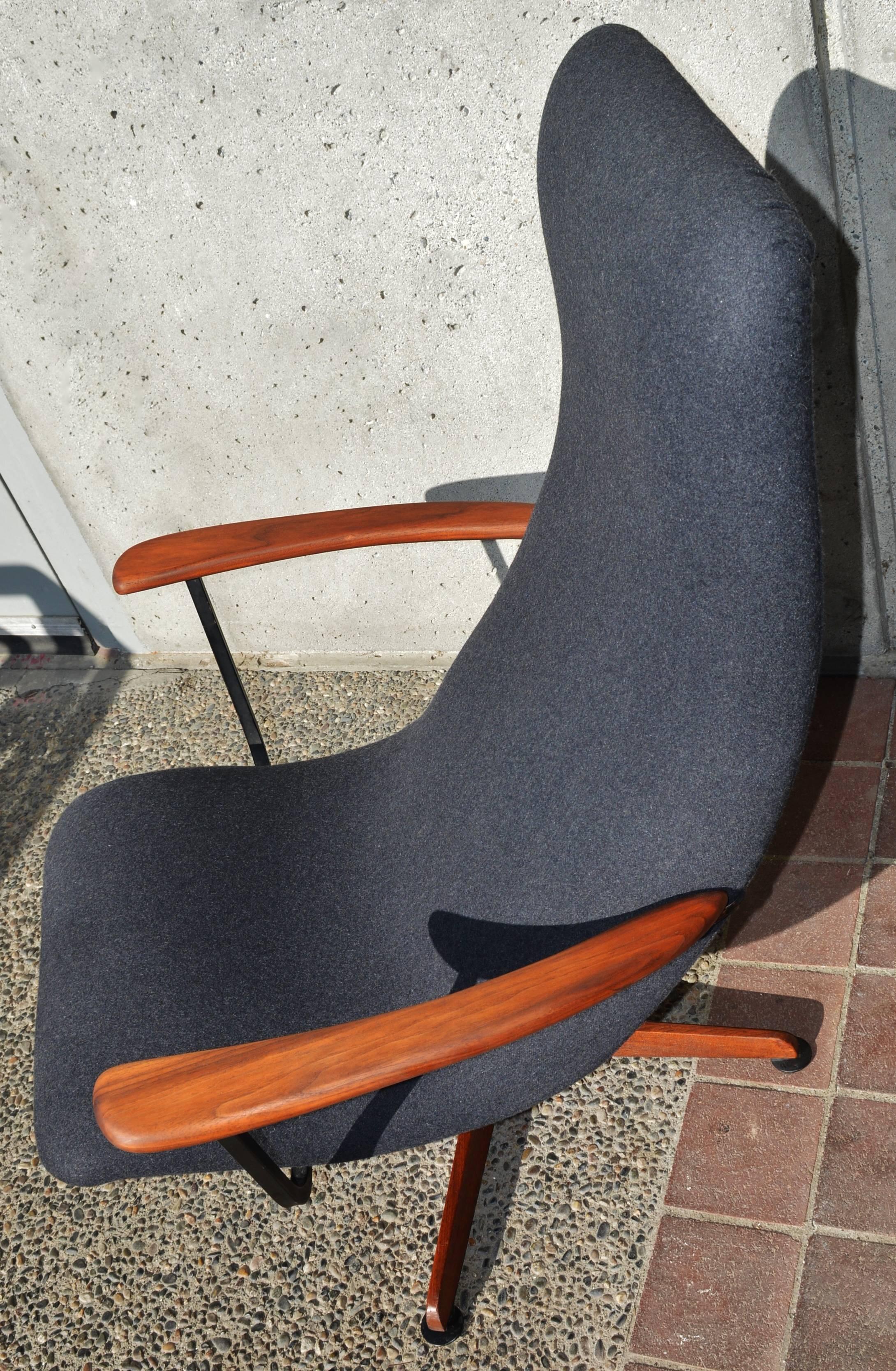 Mid-Century Modern Mad Men Swivel Recliner and Ottoman by Helmut Krutz, Restored in Charcoal