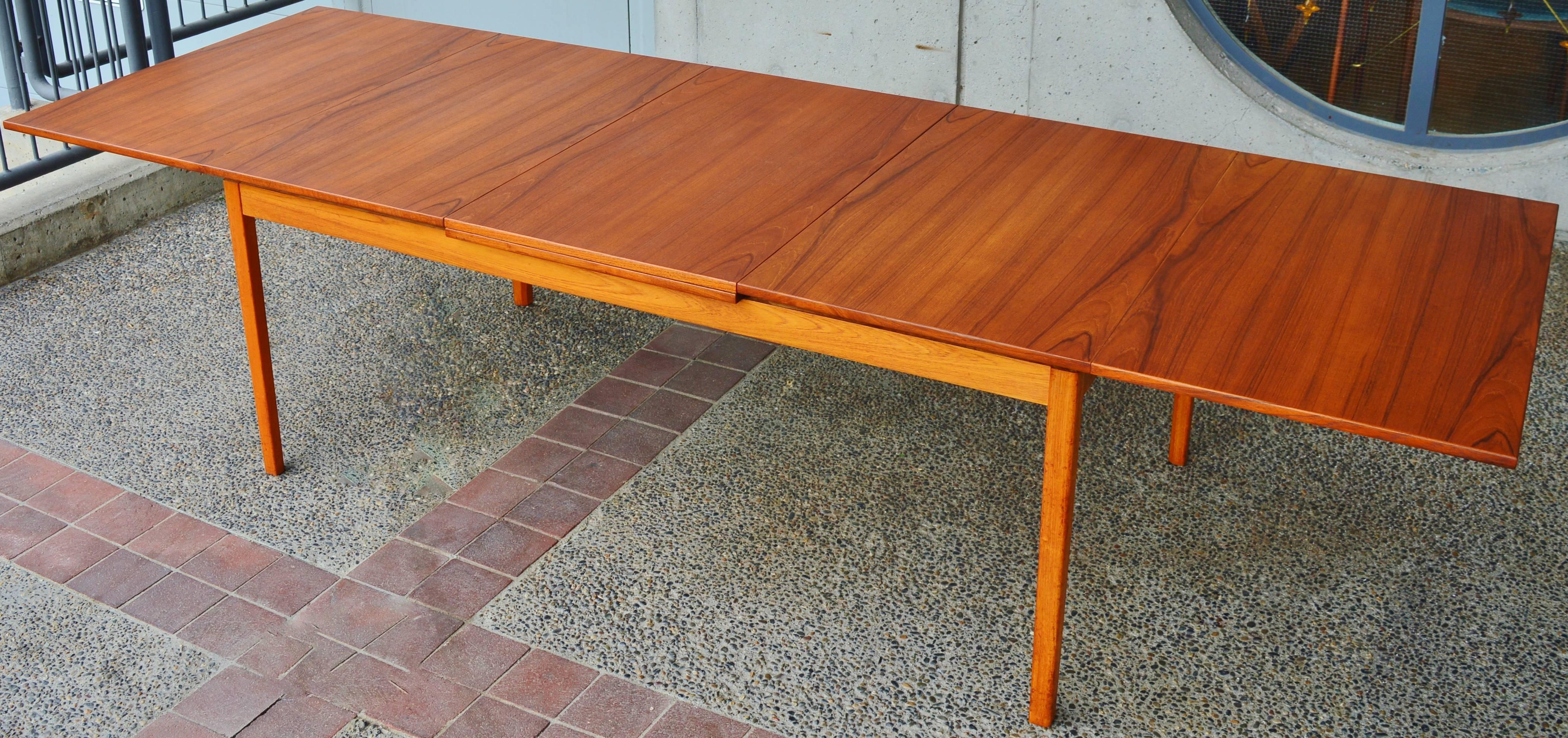 Huge Skaraborgs Danish Teak Flip Open Leaf Dining Table-Nearly Doubles in Size In Excellent Condition In New Westminster, British Columbia