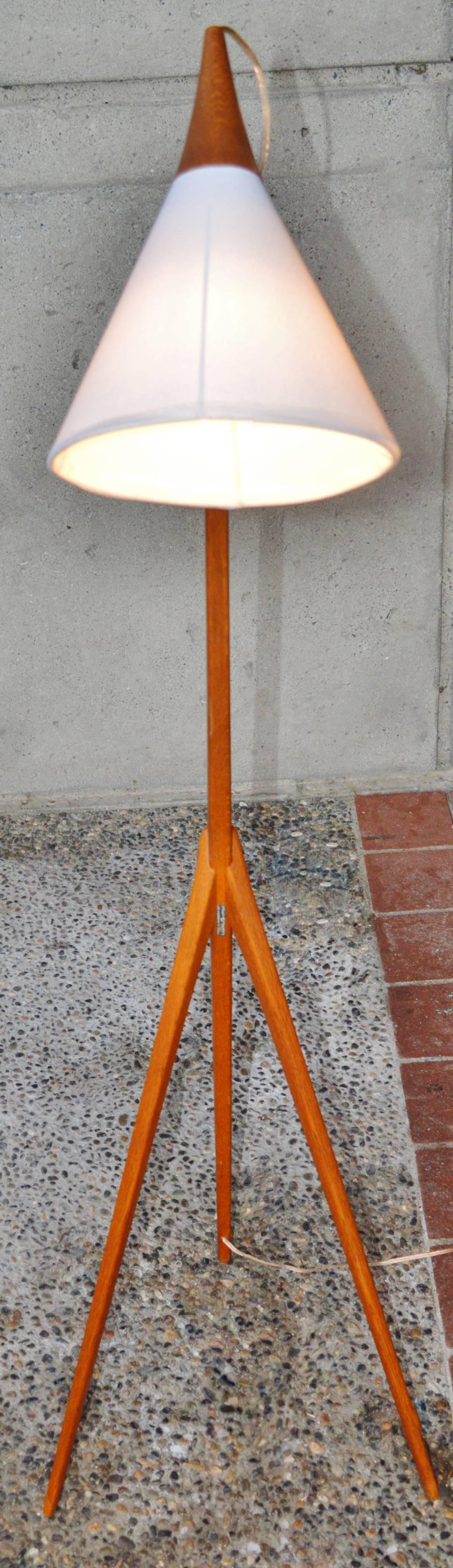 Luxus Teak Praying Mantis Floor Lamp by Uno Kristiansson, 1960s 1