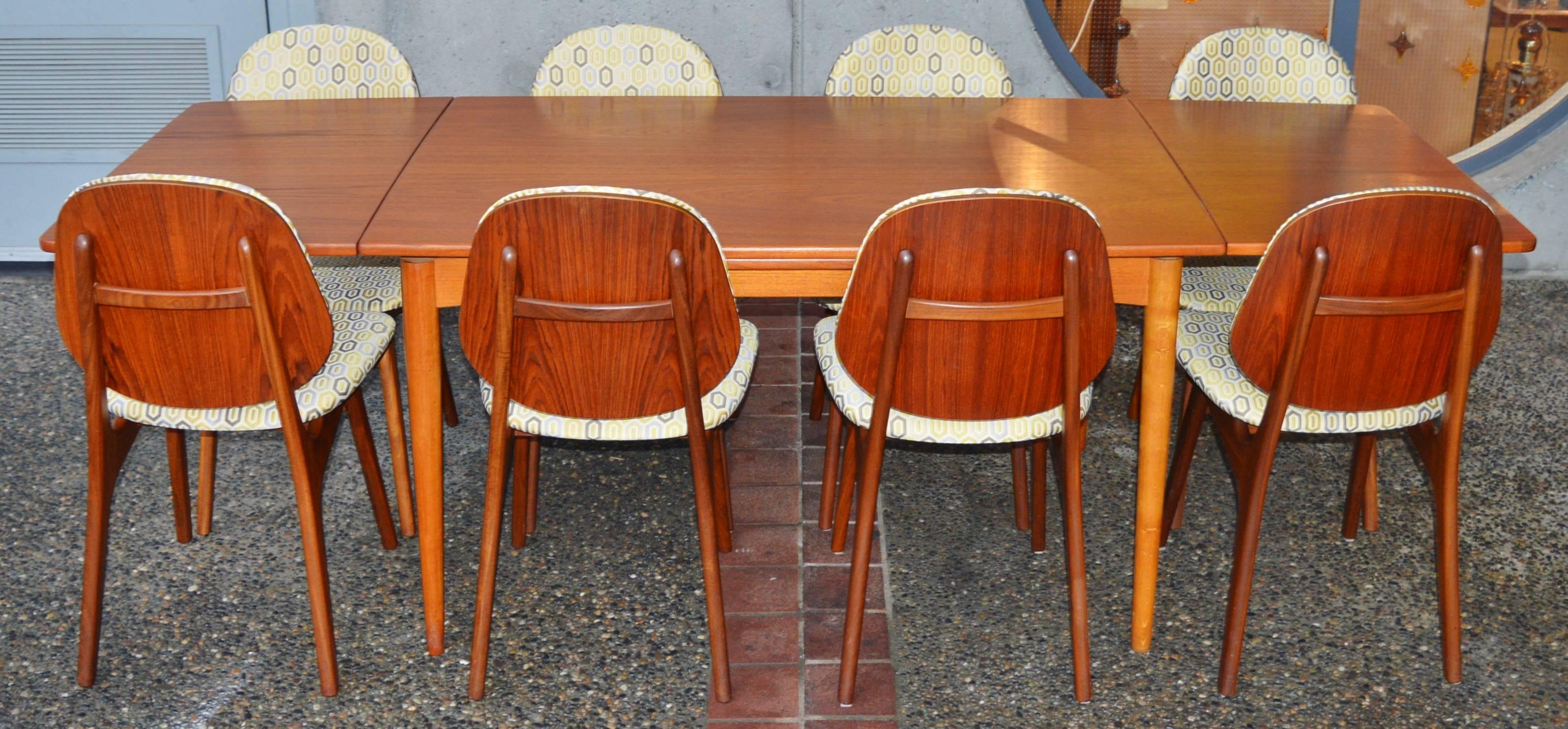 Mid-20th Century Set of Eight Arne Hovmand-Olsen Teak Dining Chairs
