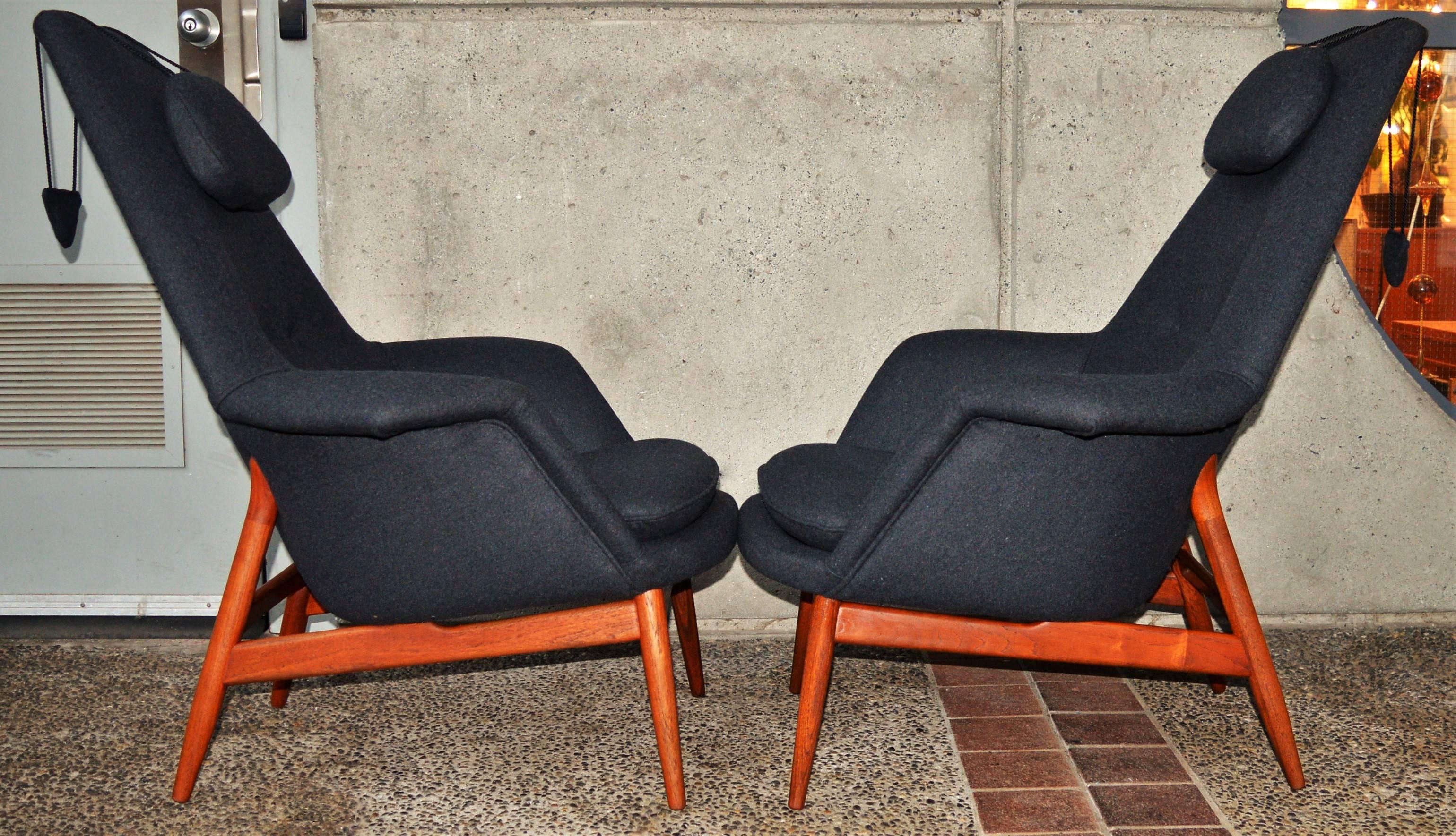 Swedish Pair of Teak Manta Ray Chairs in Charcoal Wool by Bjorn Engo for DUX