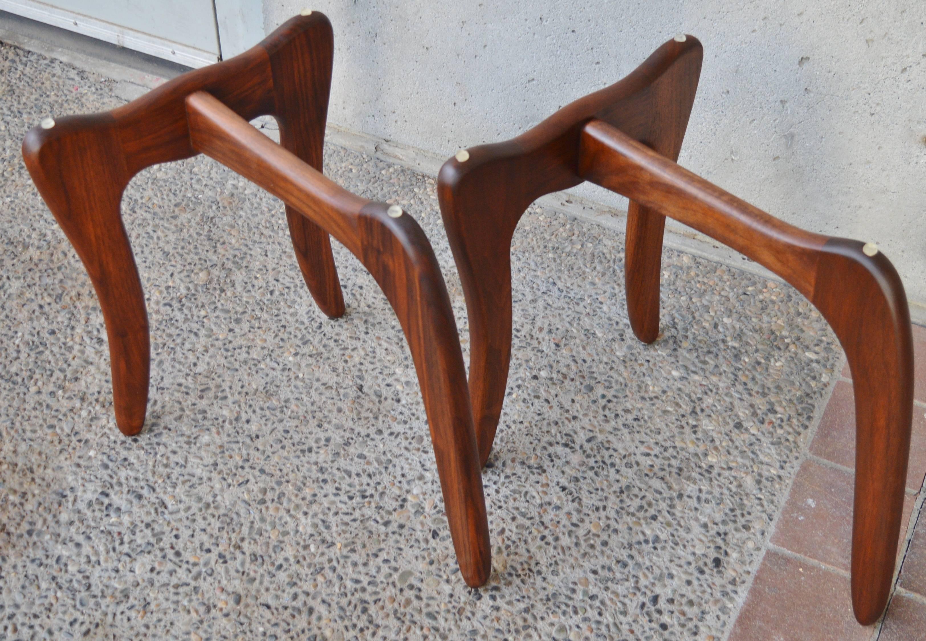 Mid-Century Modern Pair of Adrian Pearsall Solid Walnut Side Tables, Kidney Shape Glass Tops