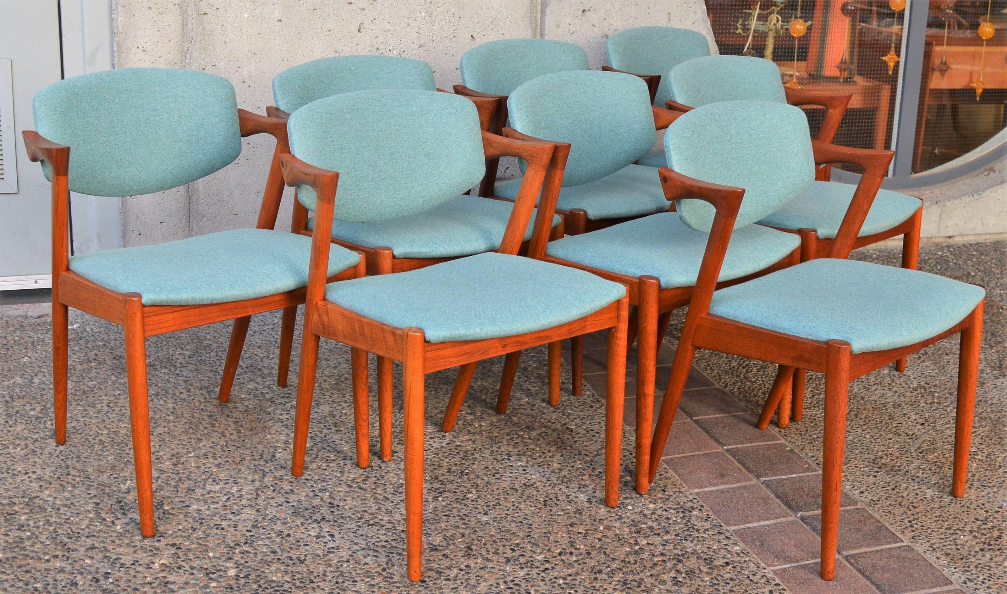 Set of Eight Kai Kristainsen Teak Model 42 Dining Chairs in Blue Wool 2