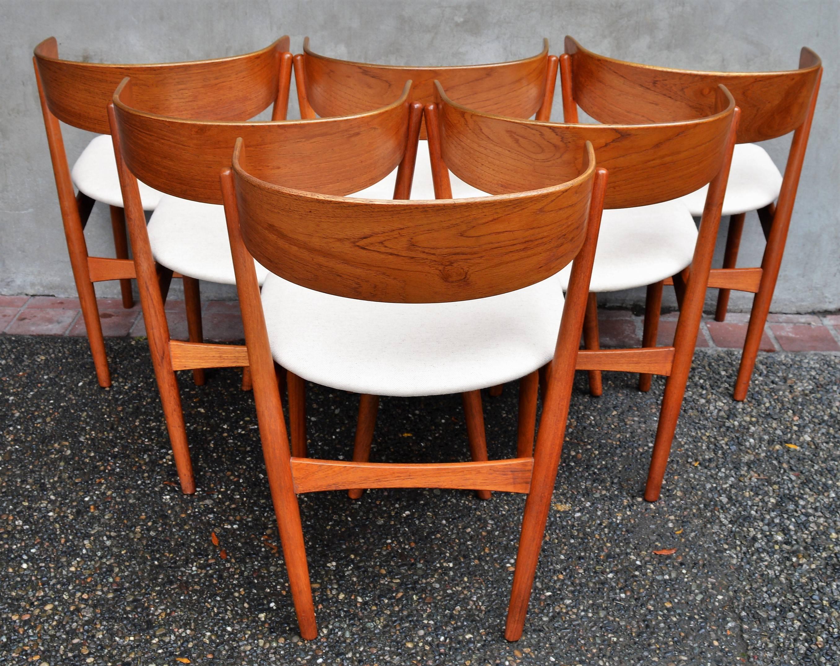 Danish Set of Six Helge Sibast Teak Curved Back Dining Chairs Cream Linen Seats Denmark