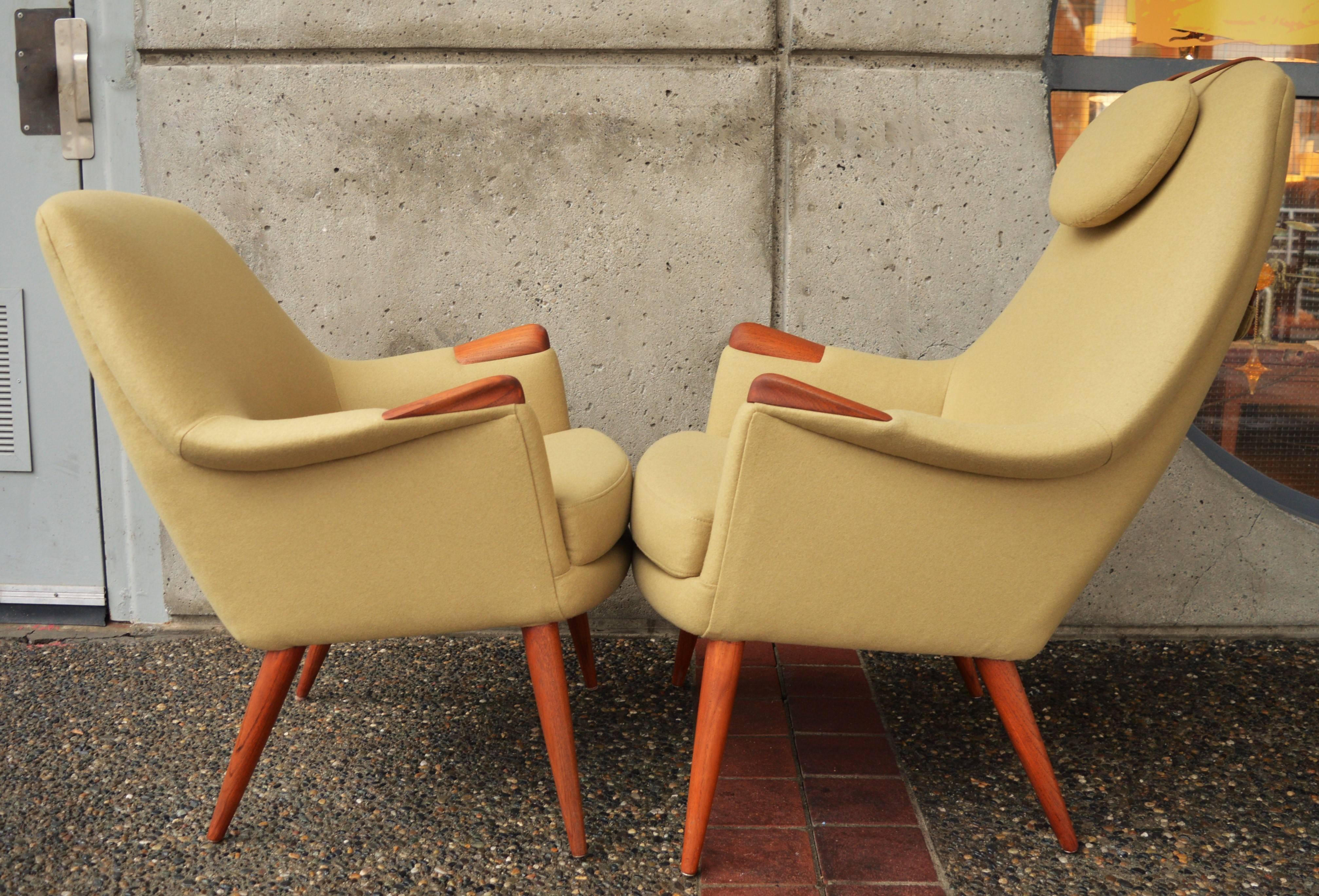 Mid-20th Century Pair of Ingmar Relling for Westnofa Teak Lounge Chairs, Mama/Papa in Camel Wool