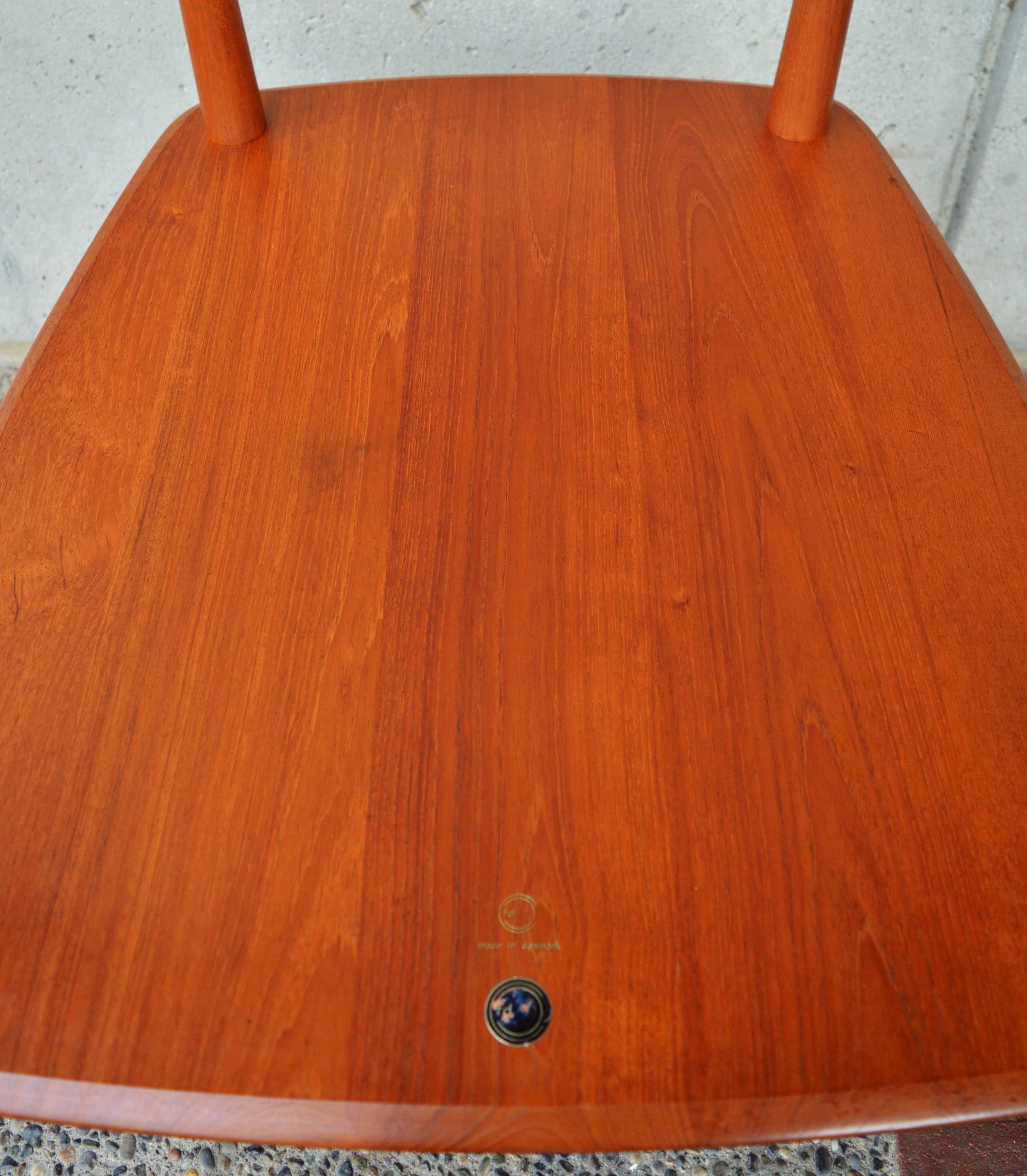 Rare Danish Modern Solid Teak Trapezoidal Side Table by Hvidt & Mølgaard-Nielsen 4