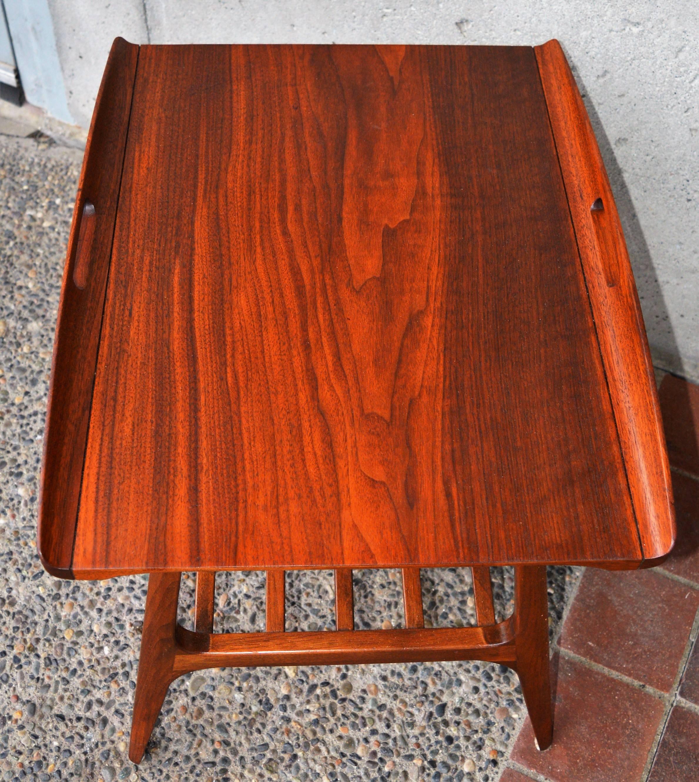 Mid-Century Modern MCM Walnut Side Table Flared Edges with Handles, Splayed Legs, Slat Shelf