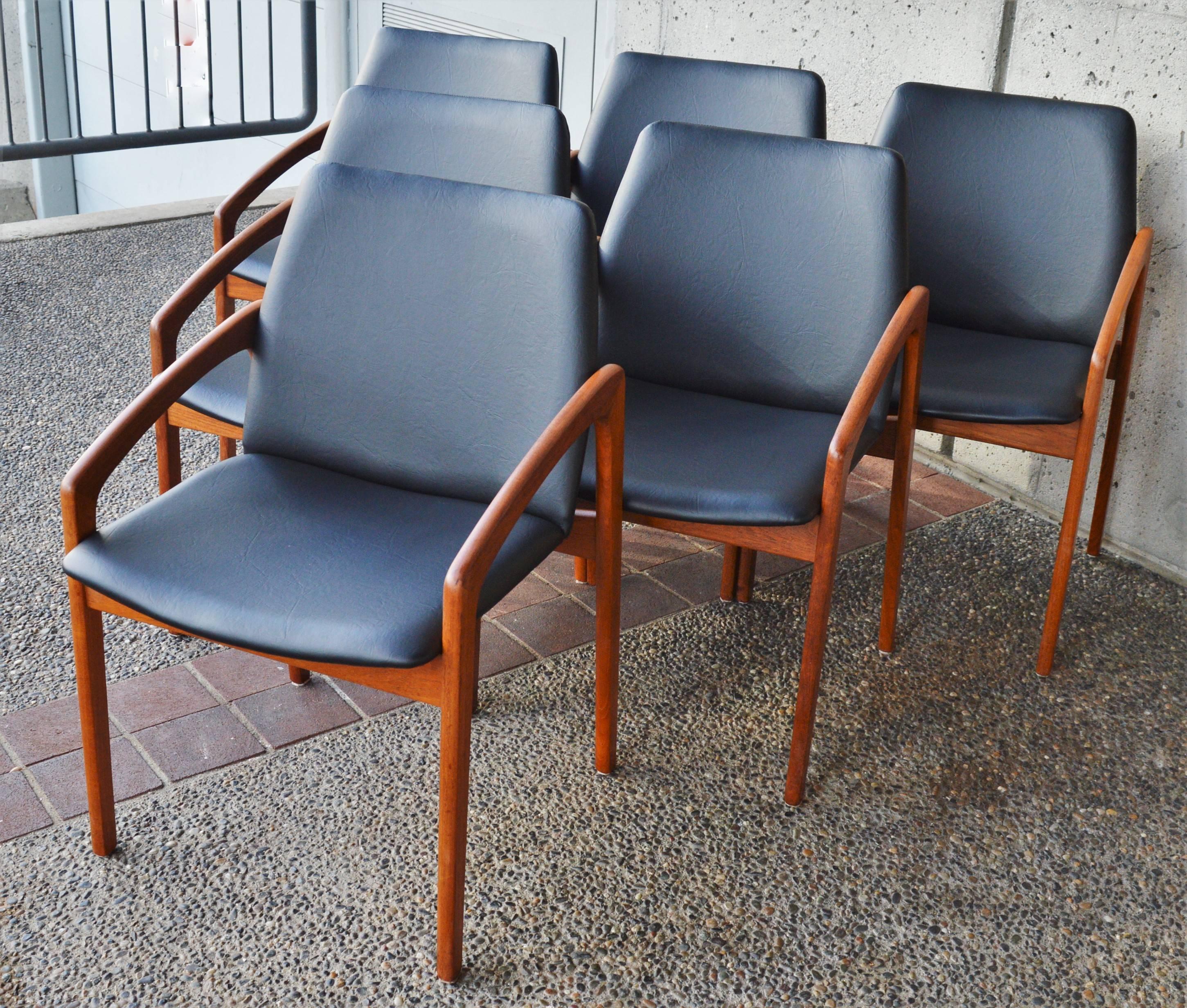 Danish Set of Six Kai Kristiansen Angled Arm Dining or Office Chairs