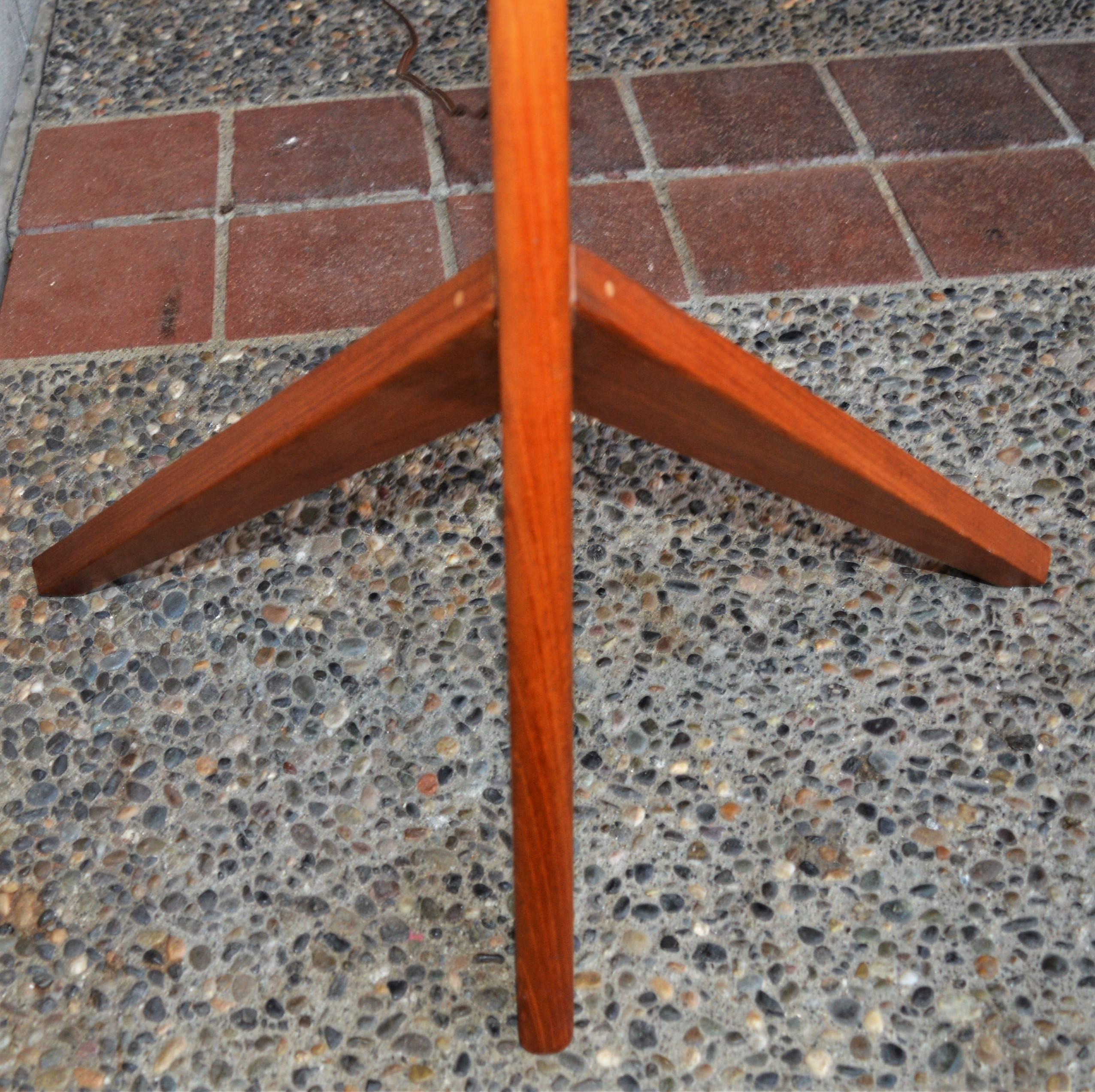 Danish Modern Teak Tripod Arc Lamp with New Custom Bonnet Shade In Excellent Condition In New Westminster, British Columbia
