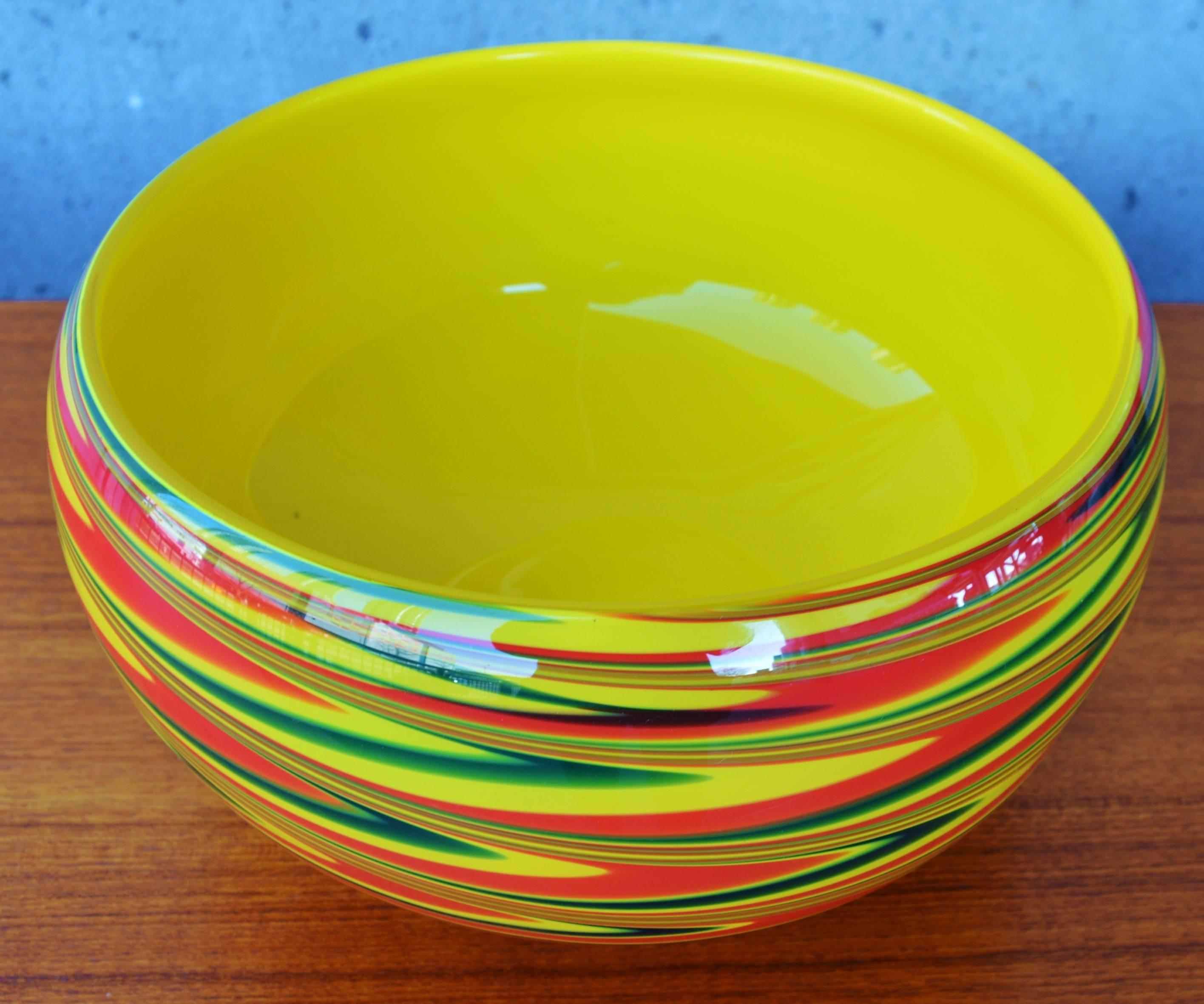 yellow murano glass bowl
